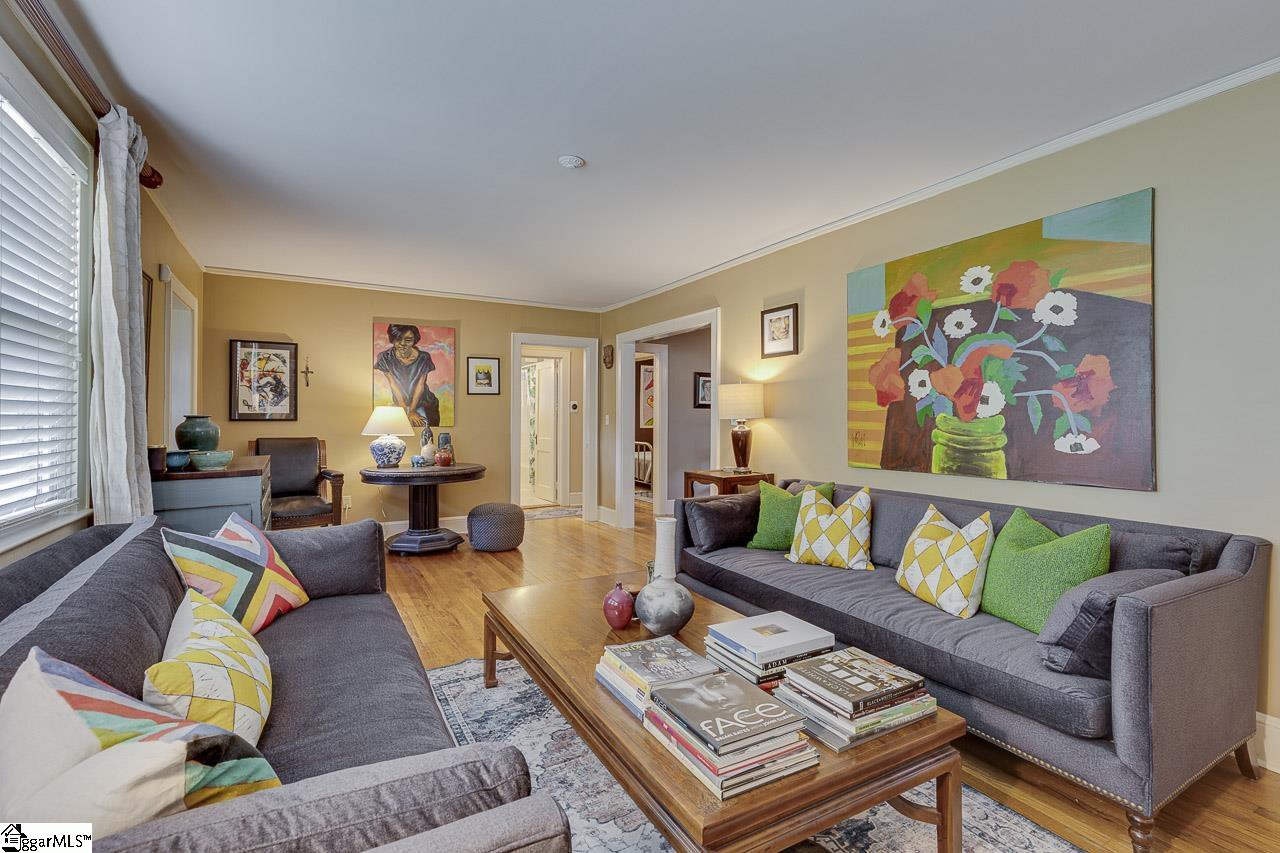 112 Paris Mountain Avenue Greenville, SC 29609