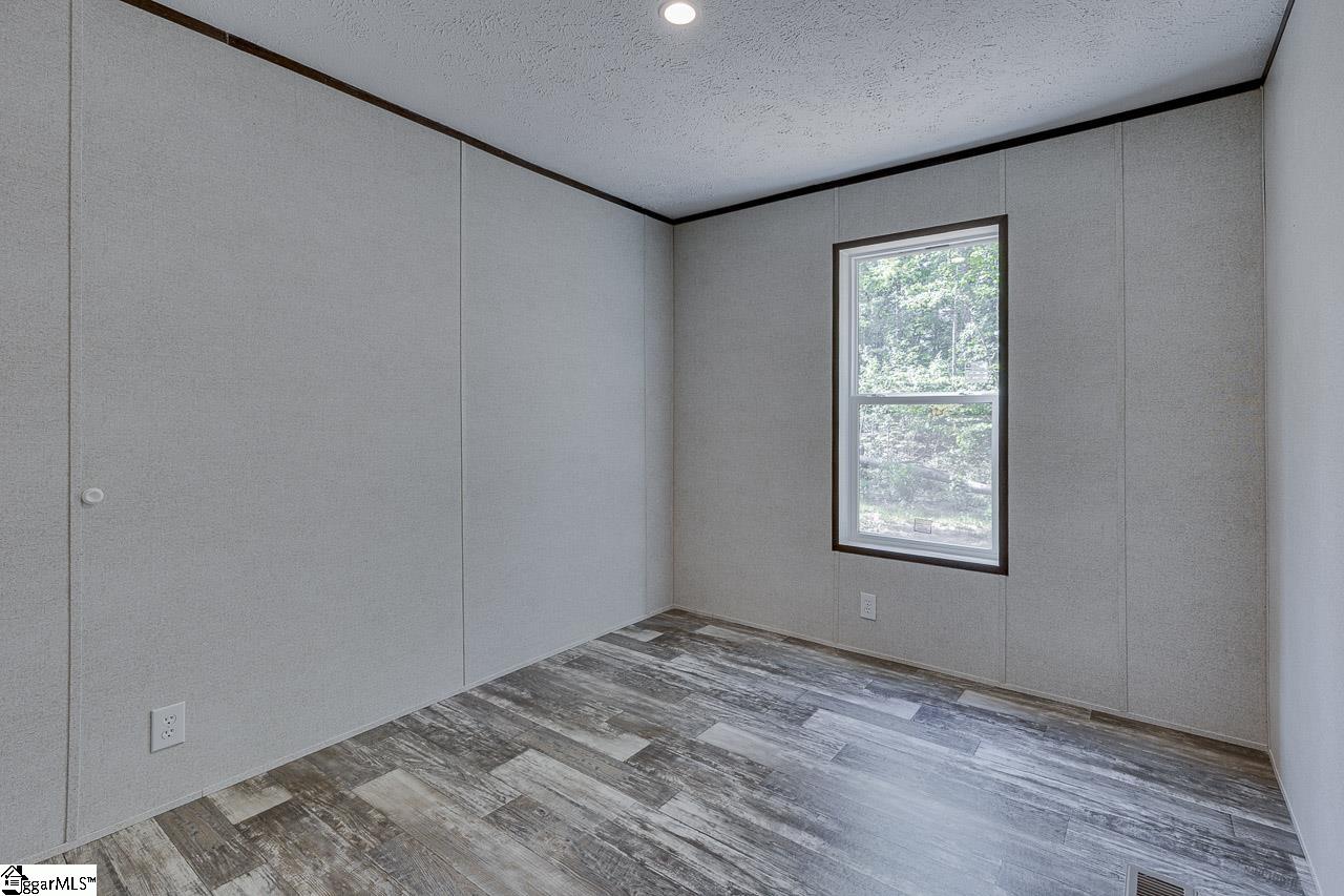 133 Layton Drive Greenville, SC 29617