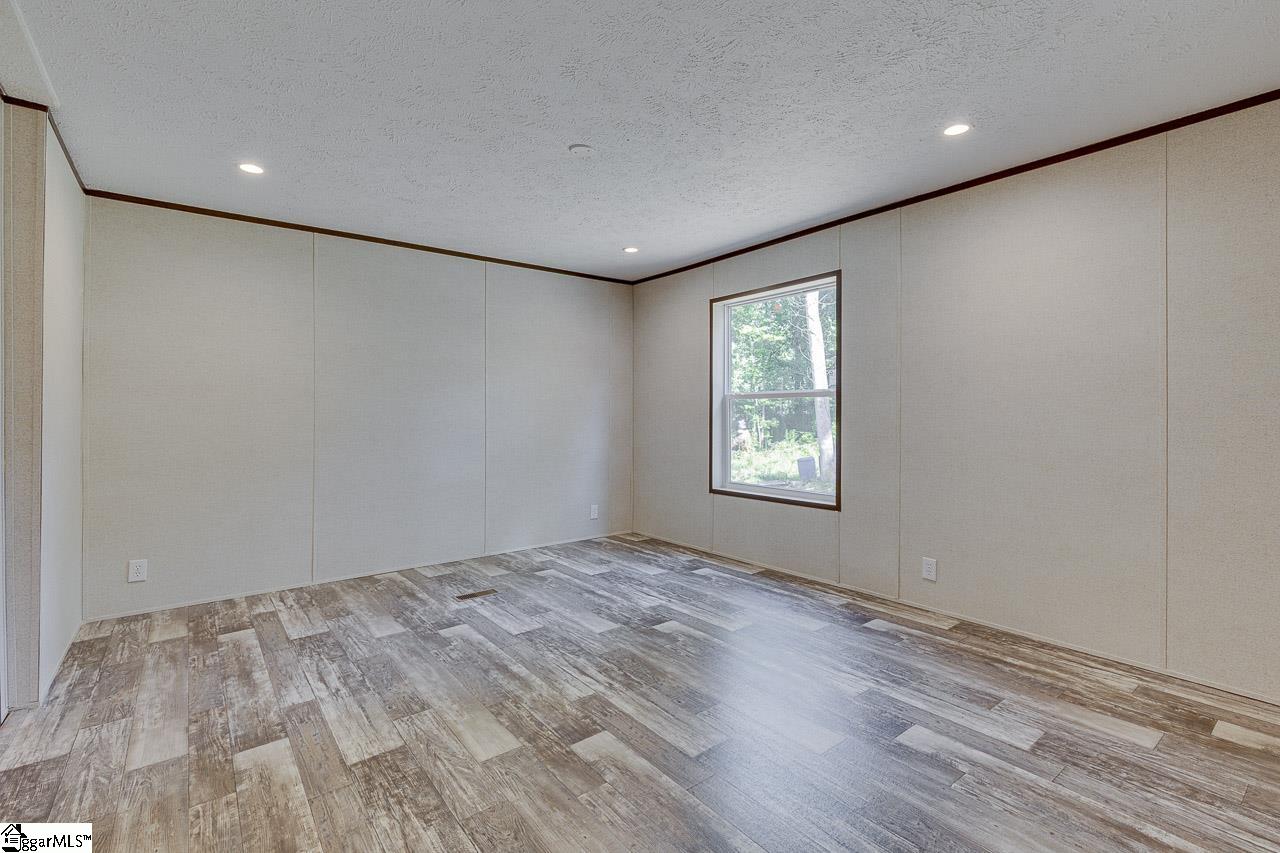 133 Layton Drive Greenville, SC 29617