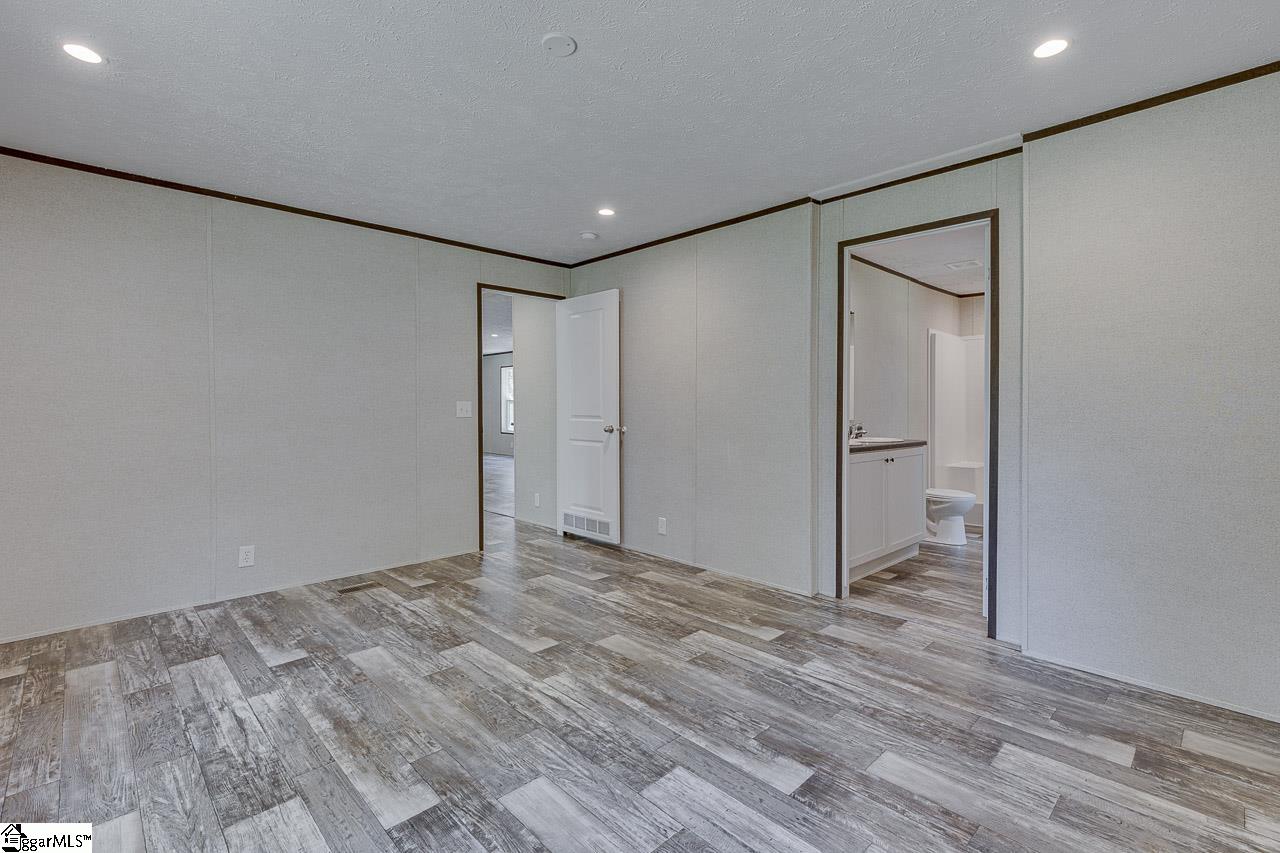 133 Layton Drive Greenville, SC 29617