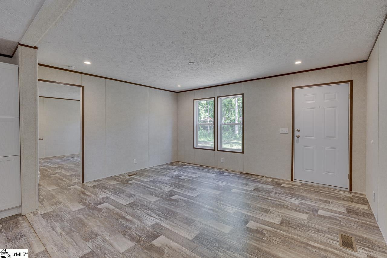 133 Layton Drive Greenville, SC 29617