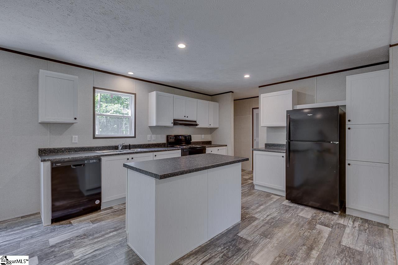 133 Layton Drive Greenville, SC 29617