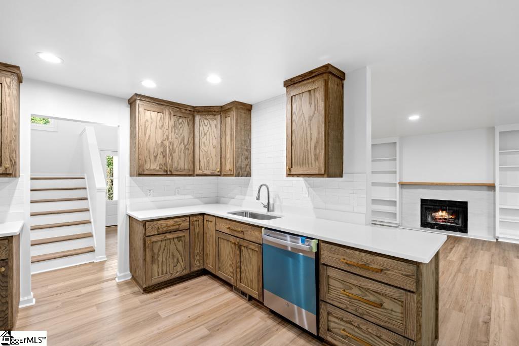7 N Walden Pointe Taylors, SC 29687-3862
