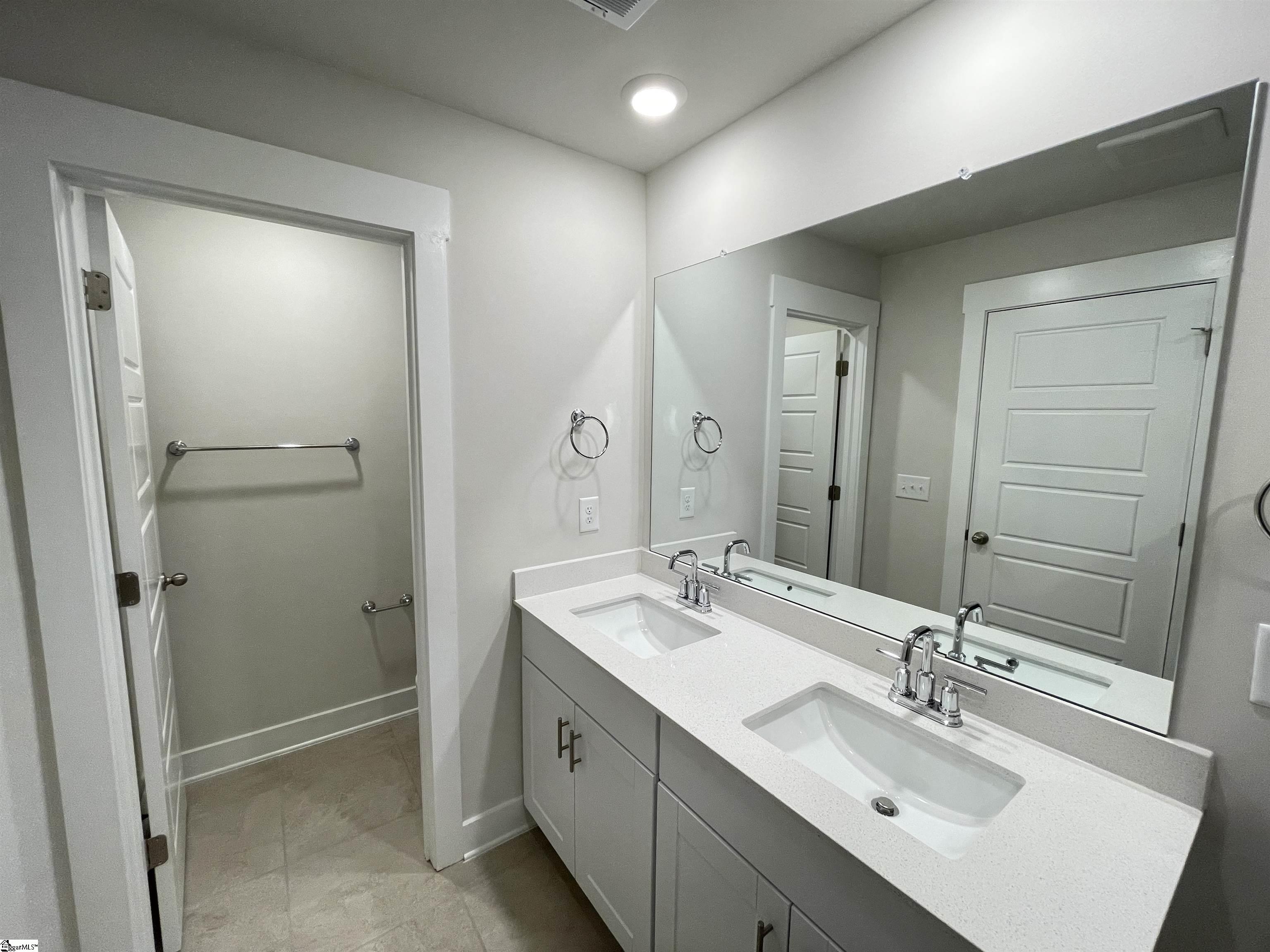 34 Beachley Place Simpsonville, SC 29680