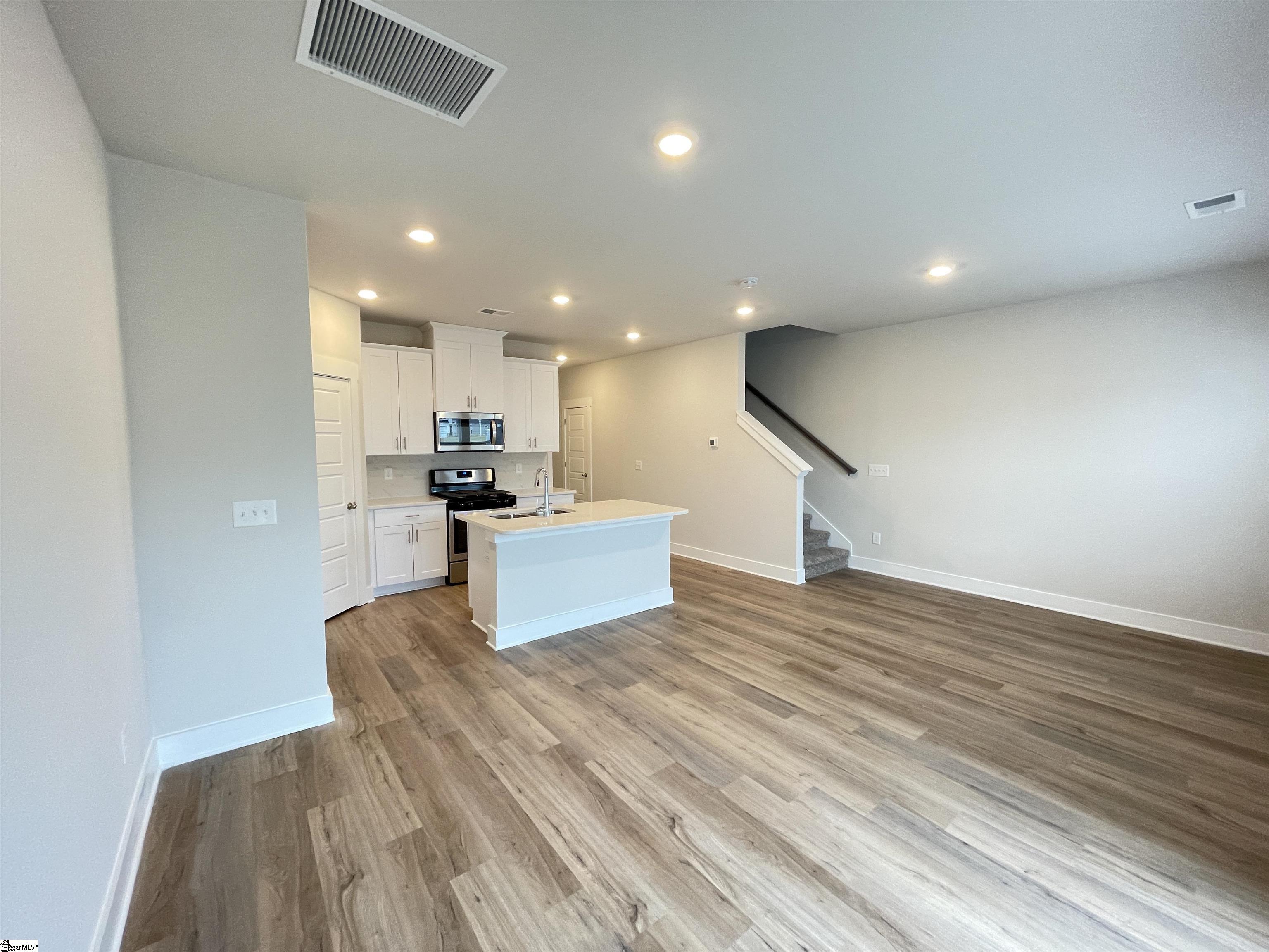 34 Beachley Place Simpsonville, SC 29680