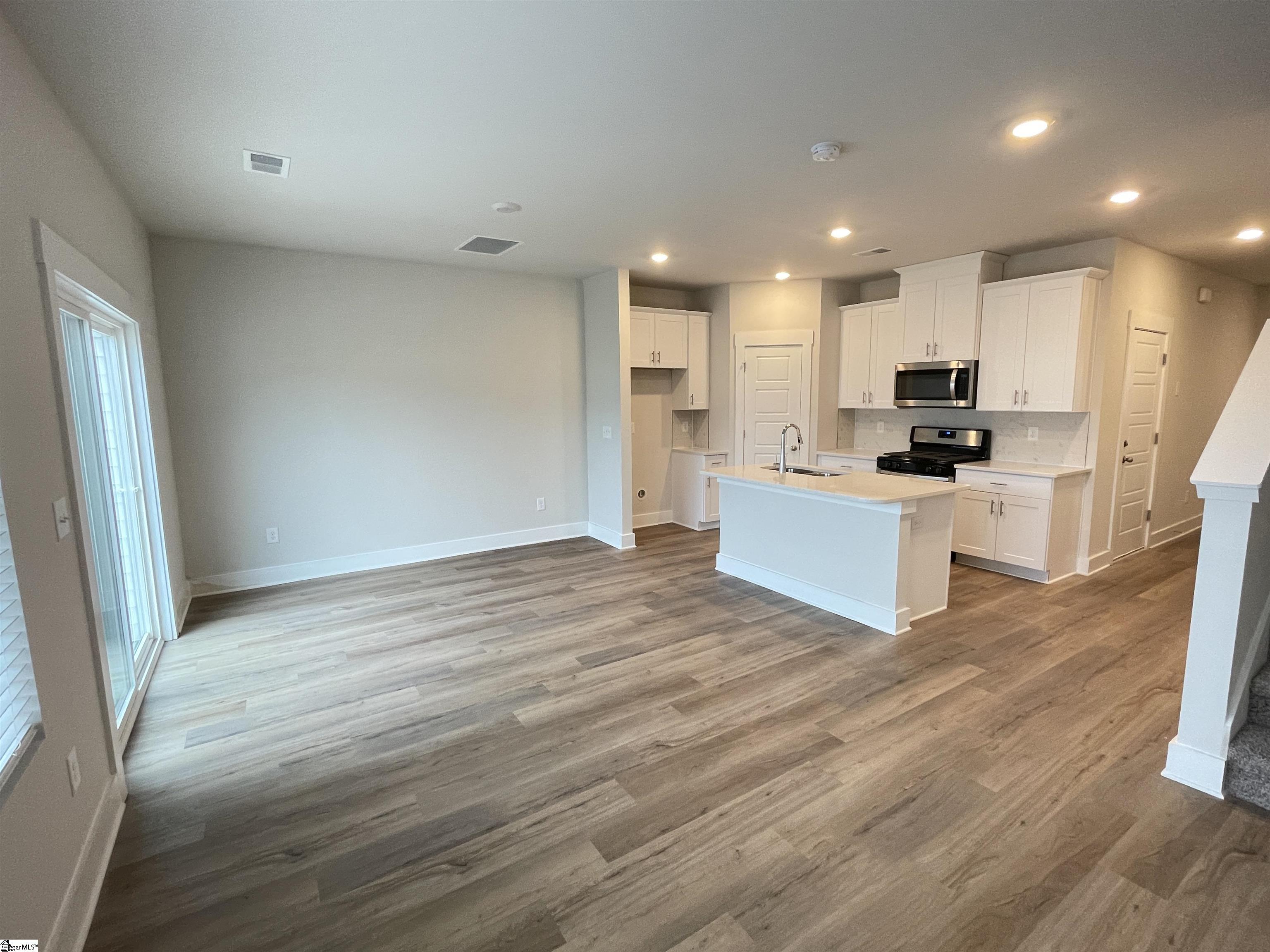 34 Beachley Place Simpsonville, SC 29680