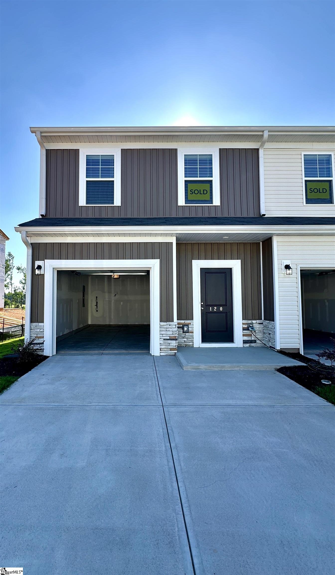 120 Randwick Lane Greer, SC 29651