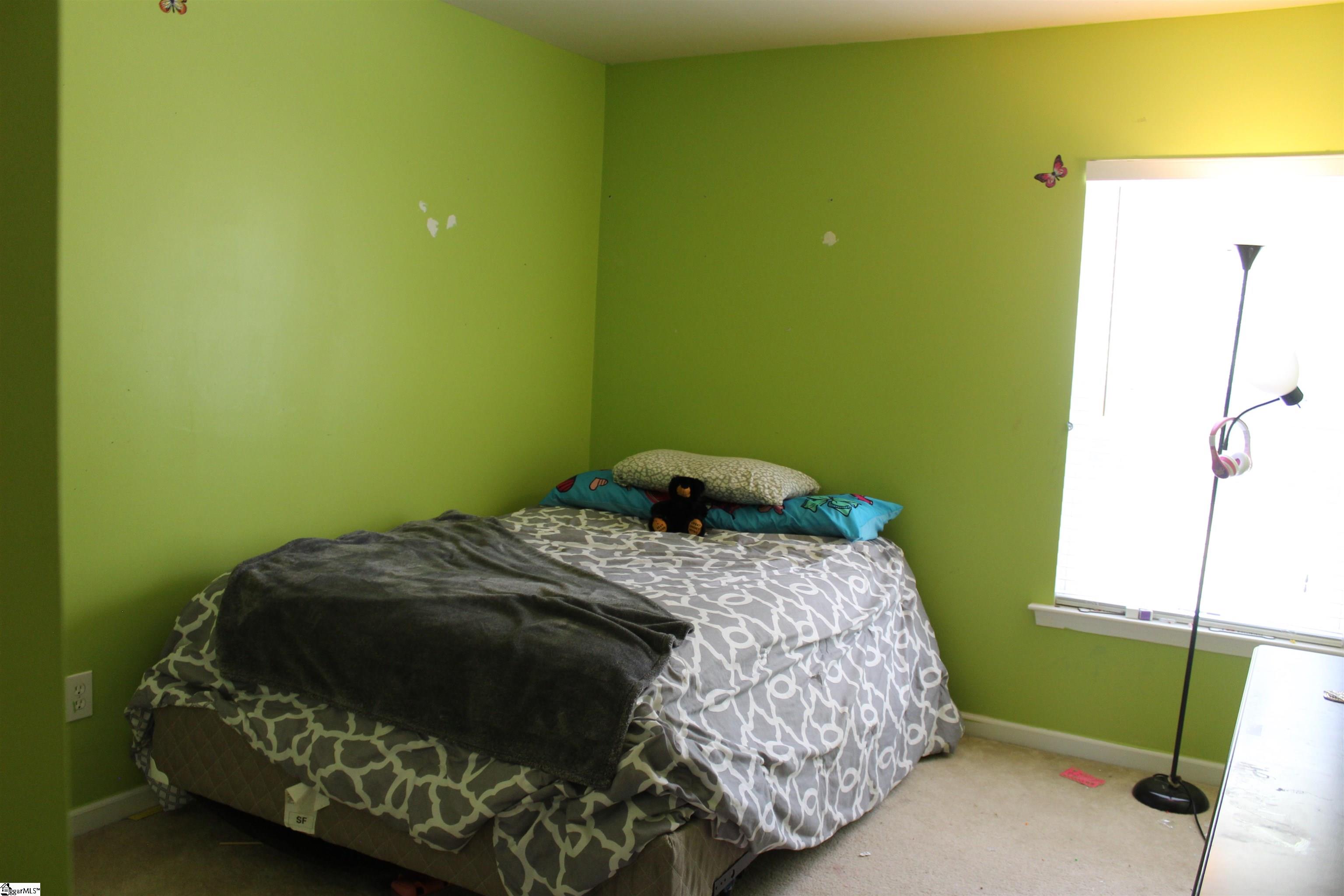27 Border Avenue Simpsonville, SC 29680