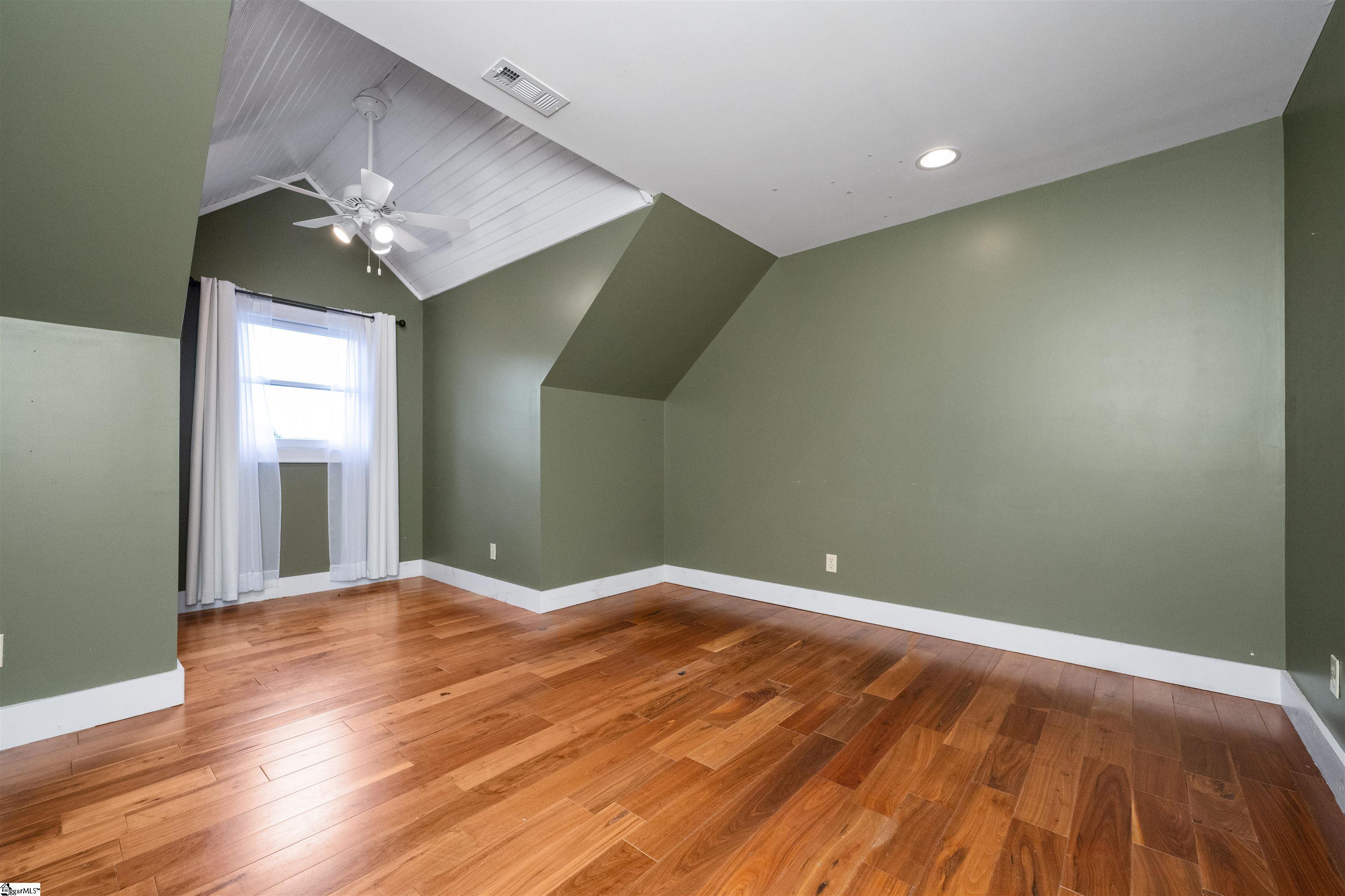 616 Connelly Road Pickens, SC 29671