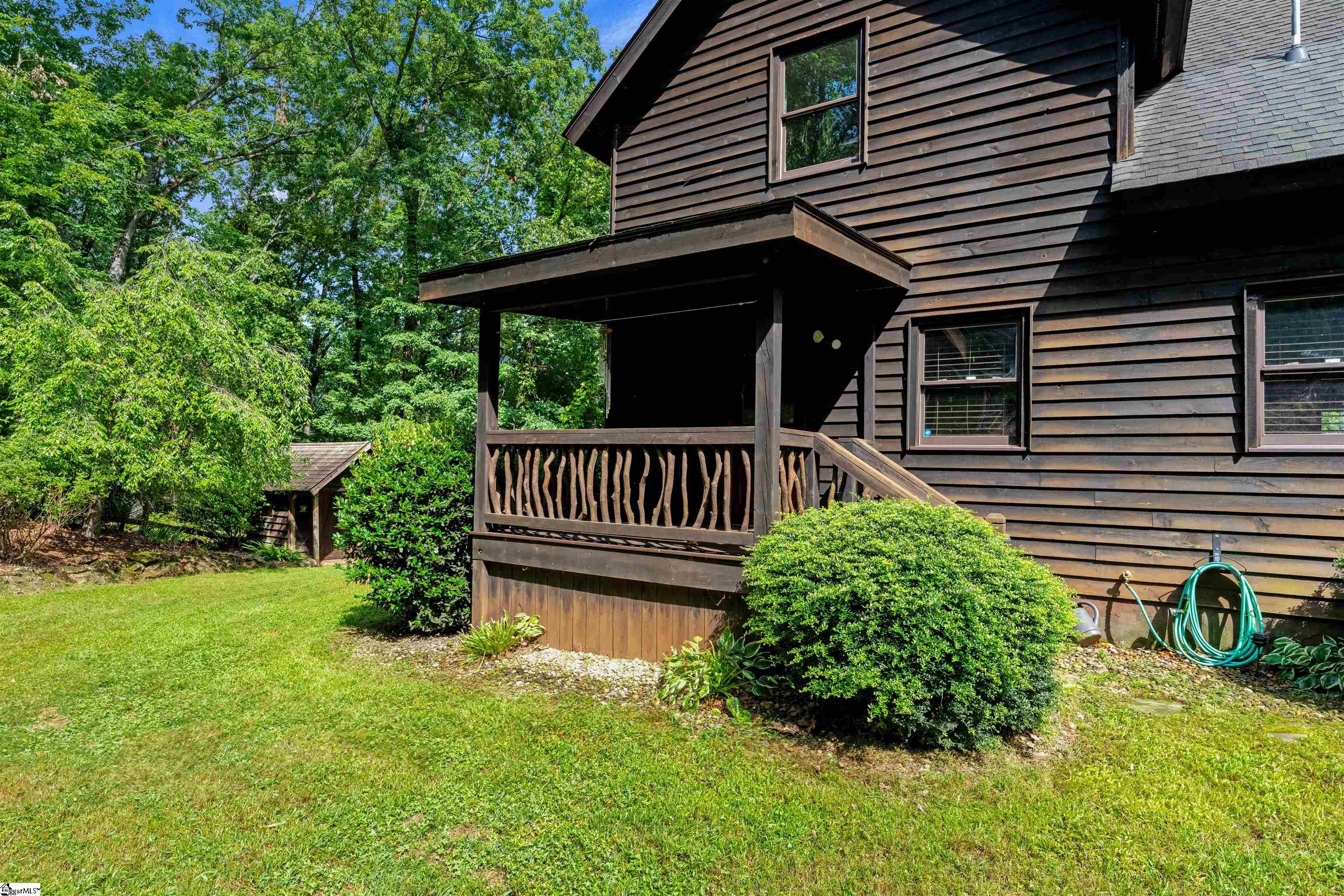 616 Connelly Road Pickens, SC 29671