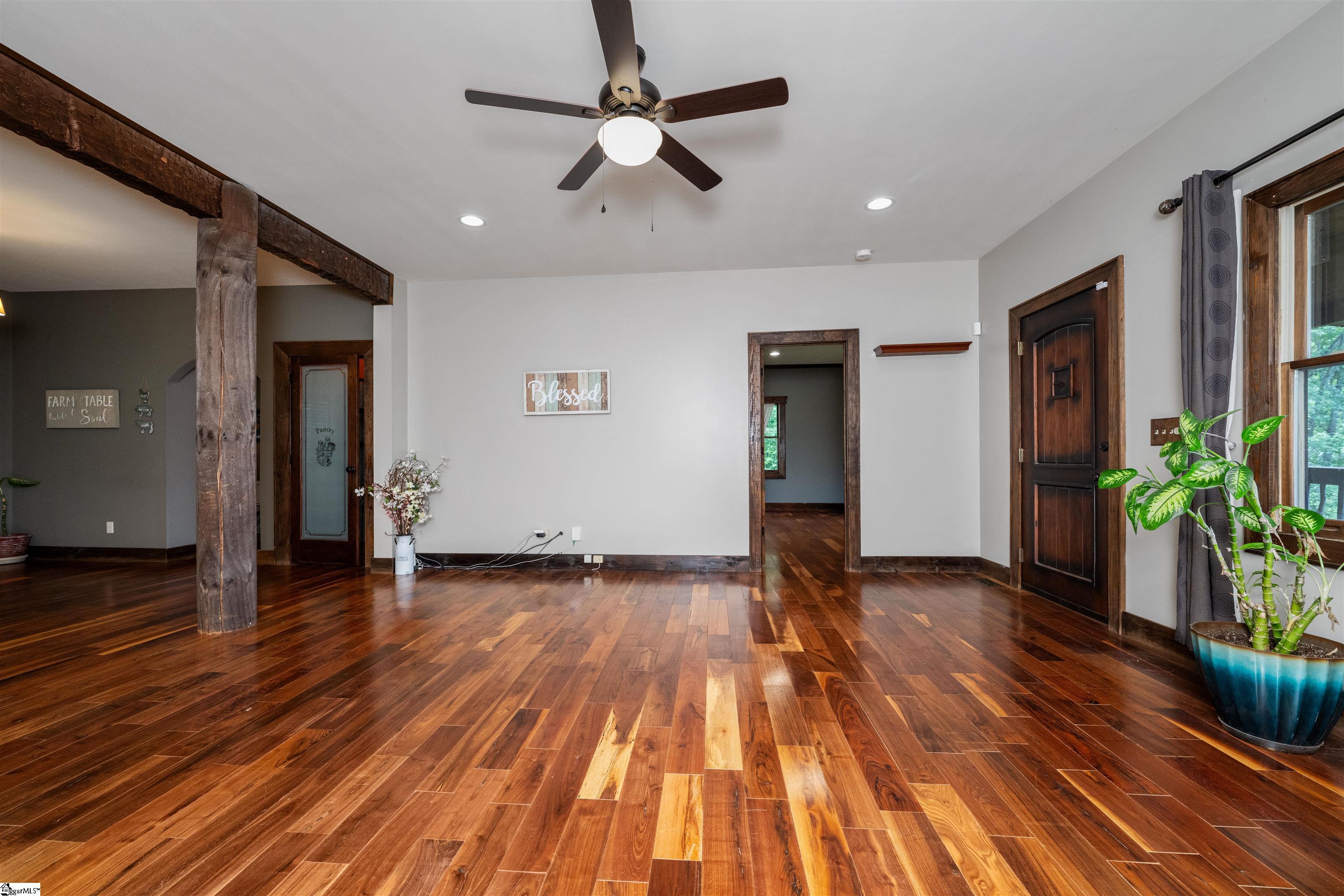 616 Connelly Road Pickens, SC 29671
