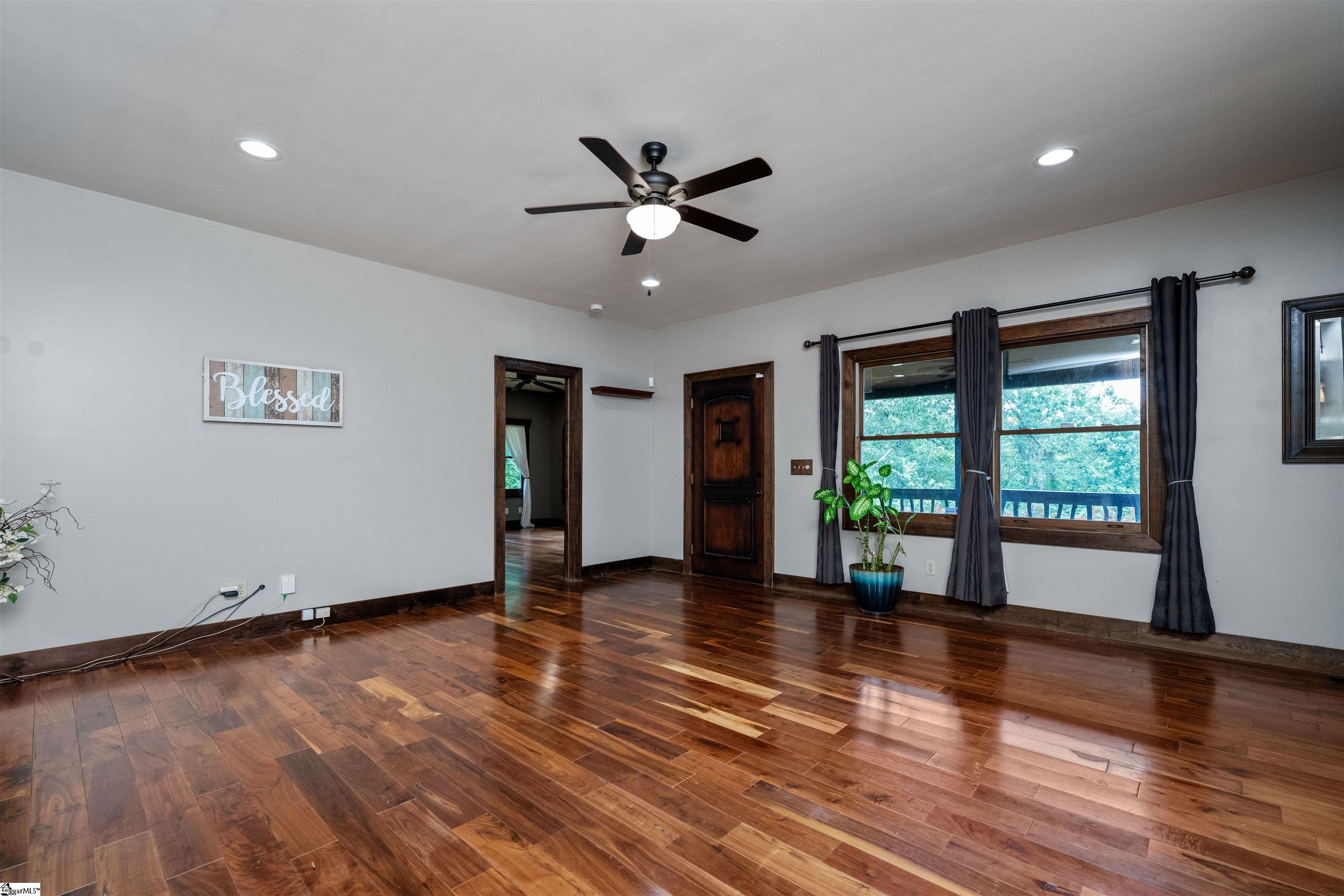 616 Connelly Road Pickens, SC 29671