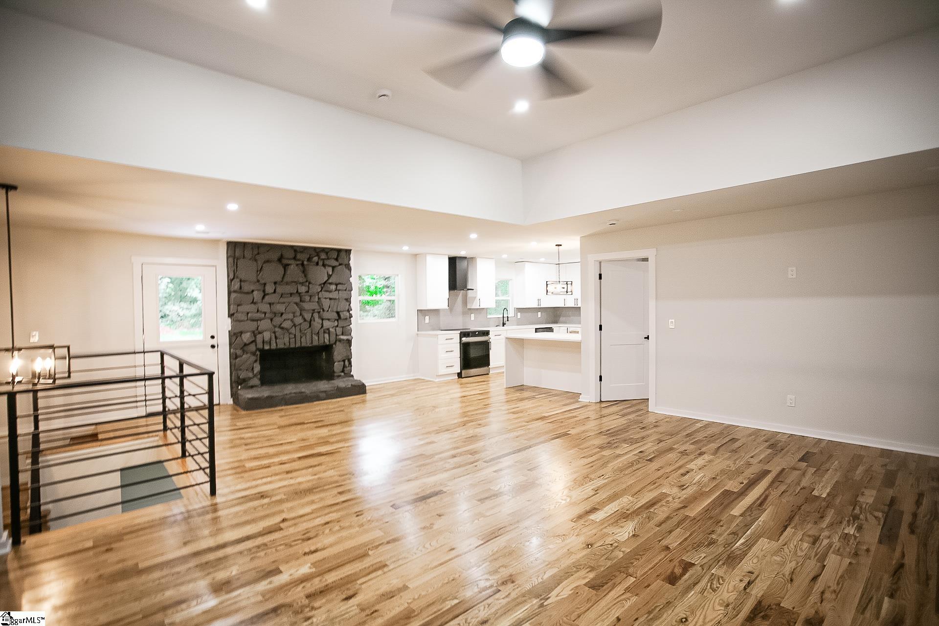 3995 State Park Road Greenville, SC 29609
