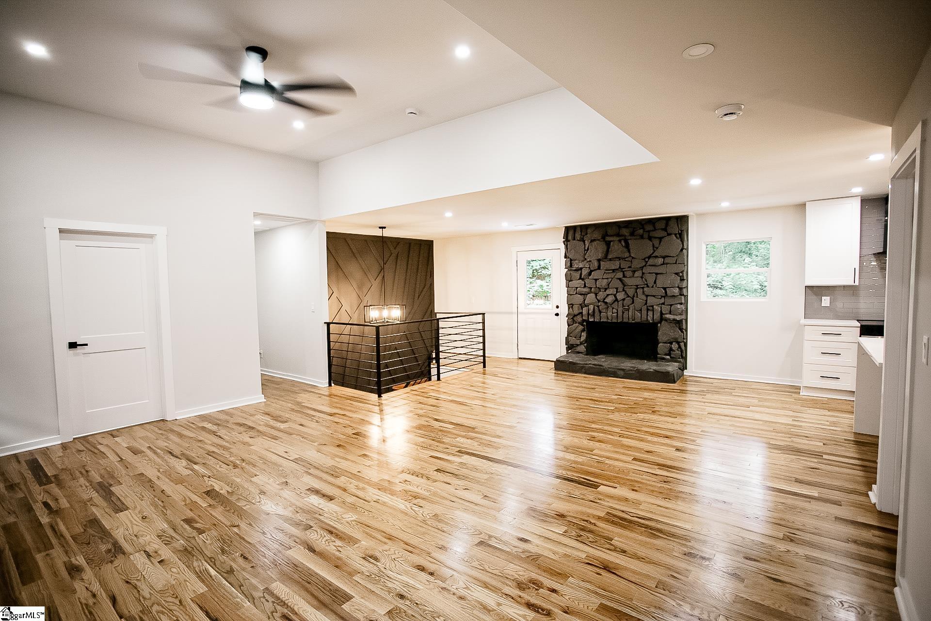 3995 State Park Road Greenville, SC 29609
