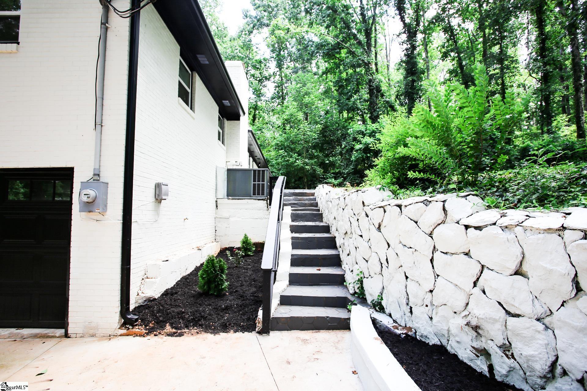 3995 State Park Road Greenville, SC 29609