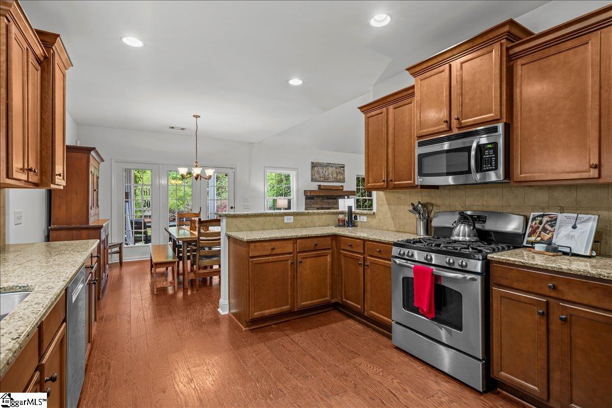 12 Moss Wood Circle Simpsonville, SC 29681