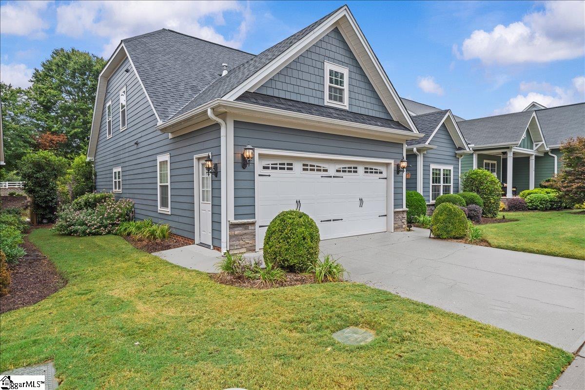 12 Moss Wood Circle Simpsonville, SC 29681