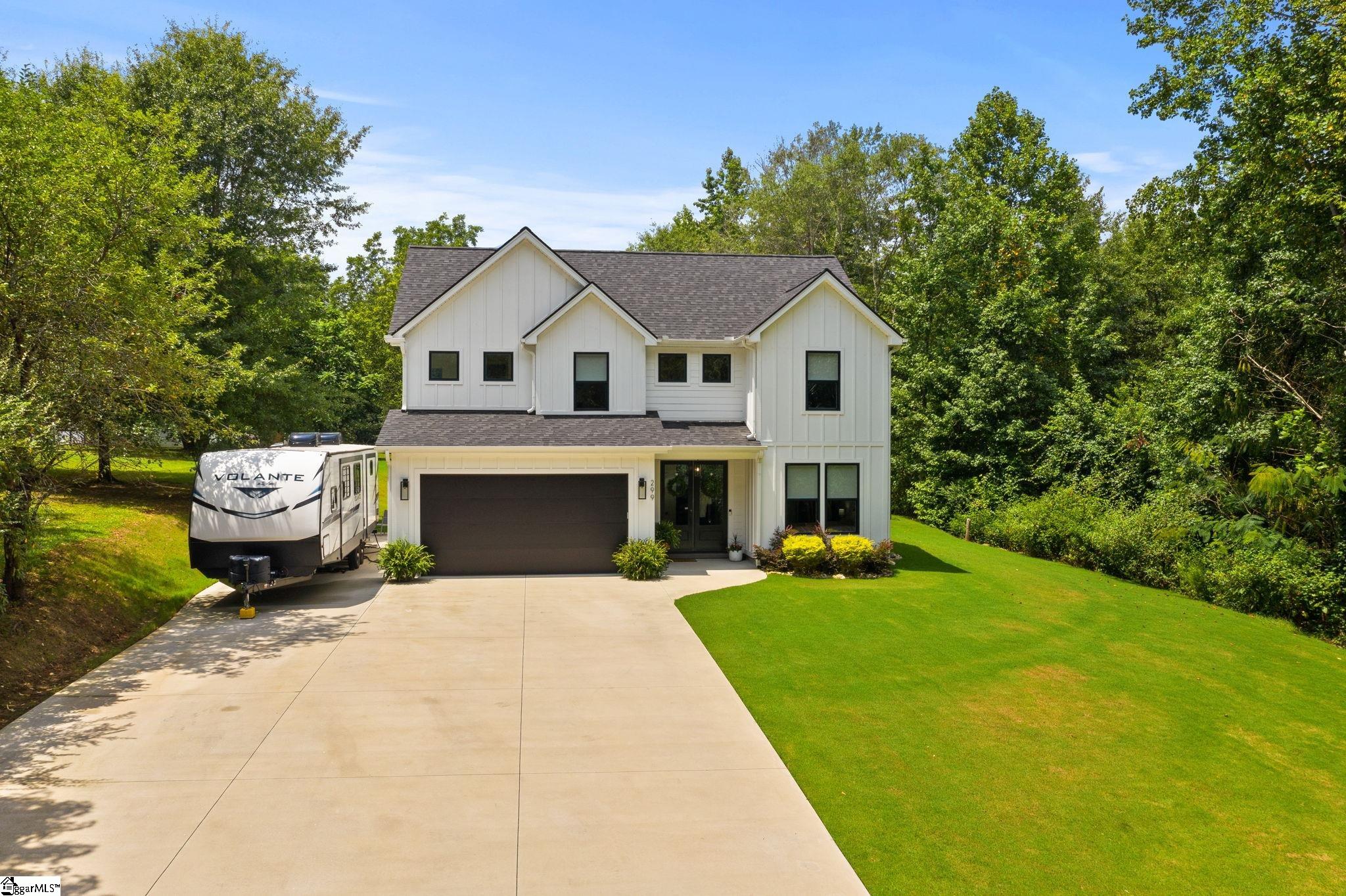 299 Nodine Road Campobello, SC 29322