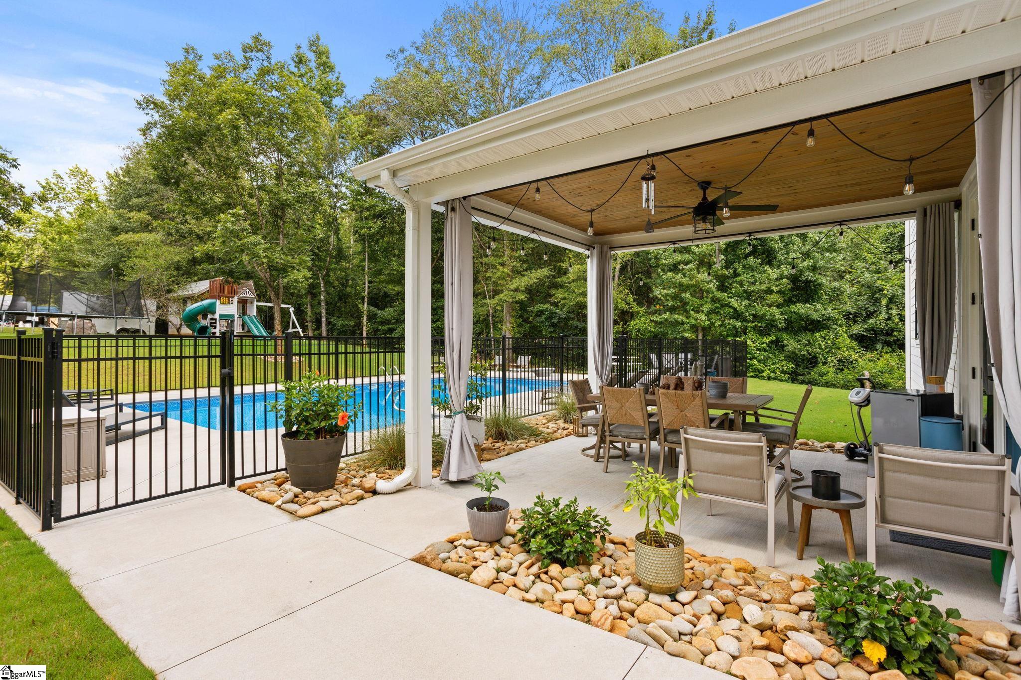 299 Nodine Road Campobello, SC 29322