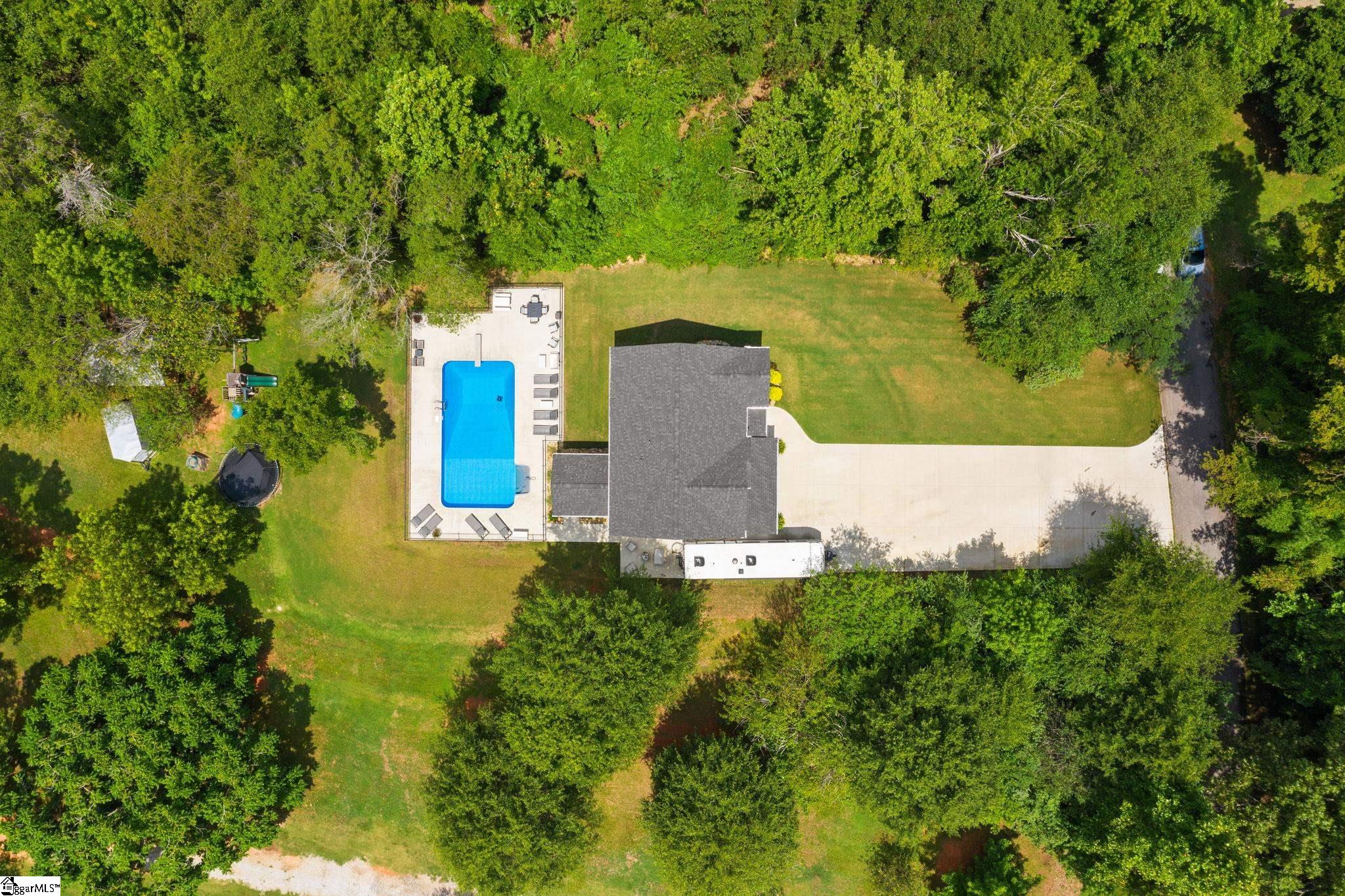 299 Nodine Road Campobello, SC 29322