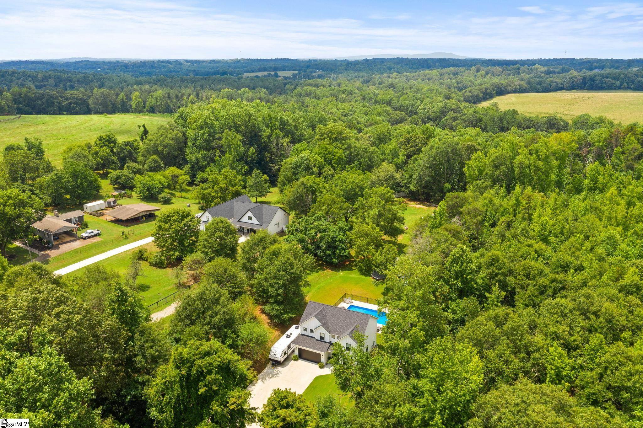 299 Nodine Road Campobello, SC 29322