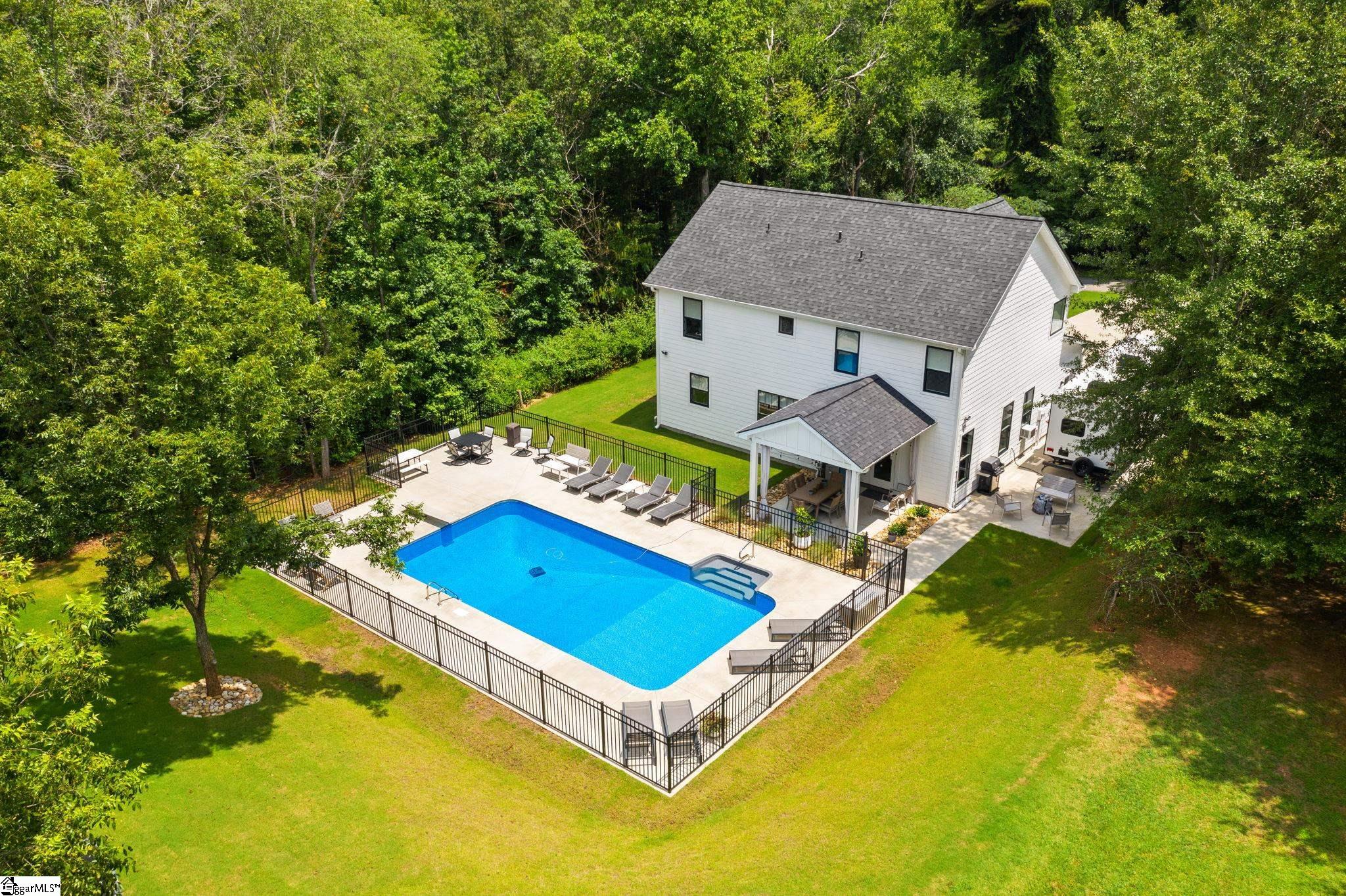 299 Nodine Road Campobello, SC 29322