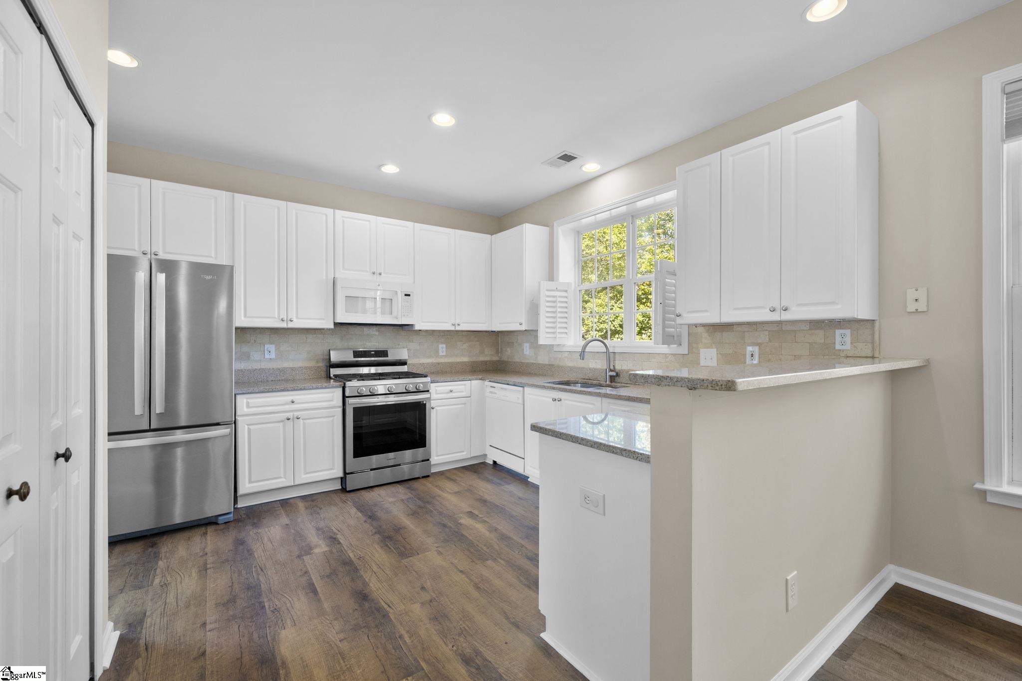 101 Woodruff Lake Way Simpsonville, SC 29681
