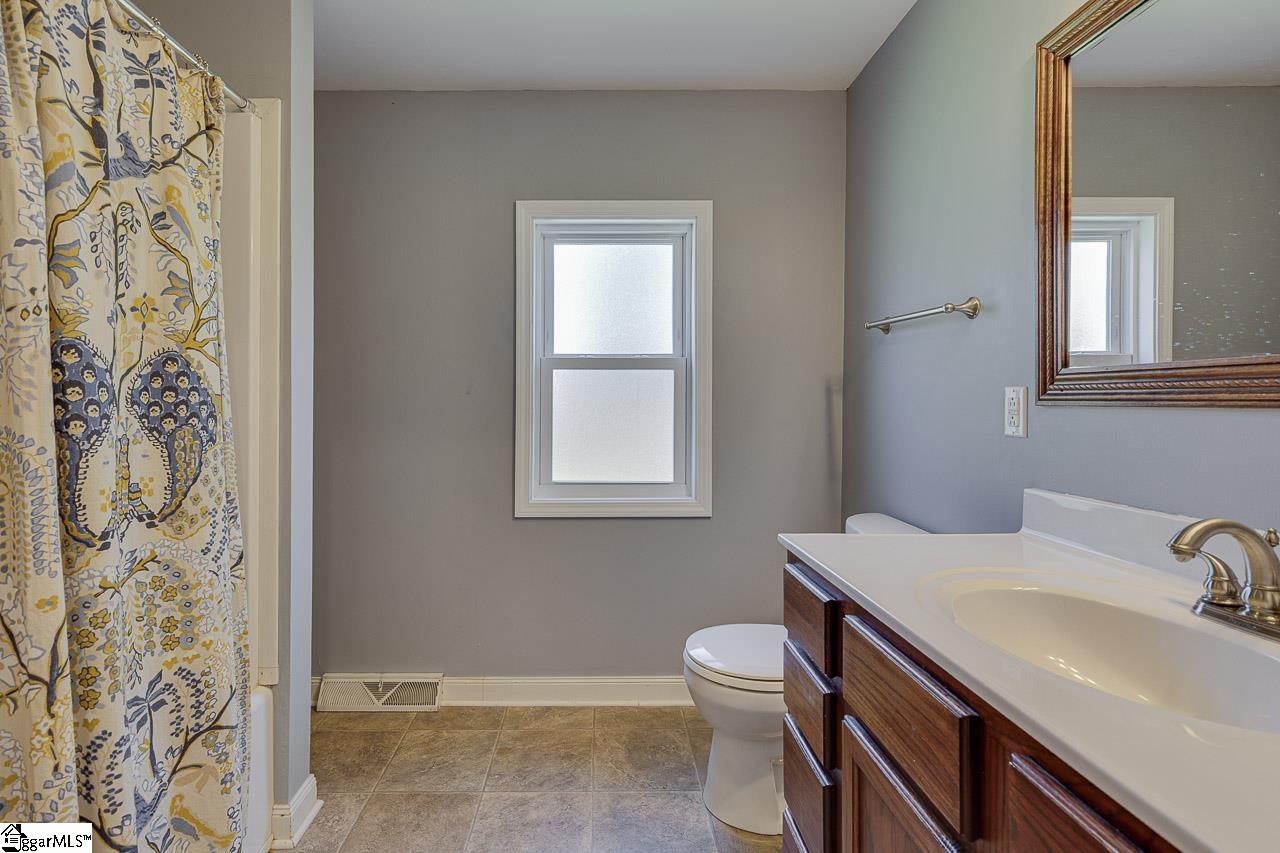 124 Hilltop Drive Travelers Rest, SC 29690