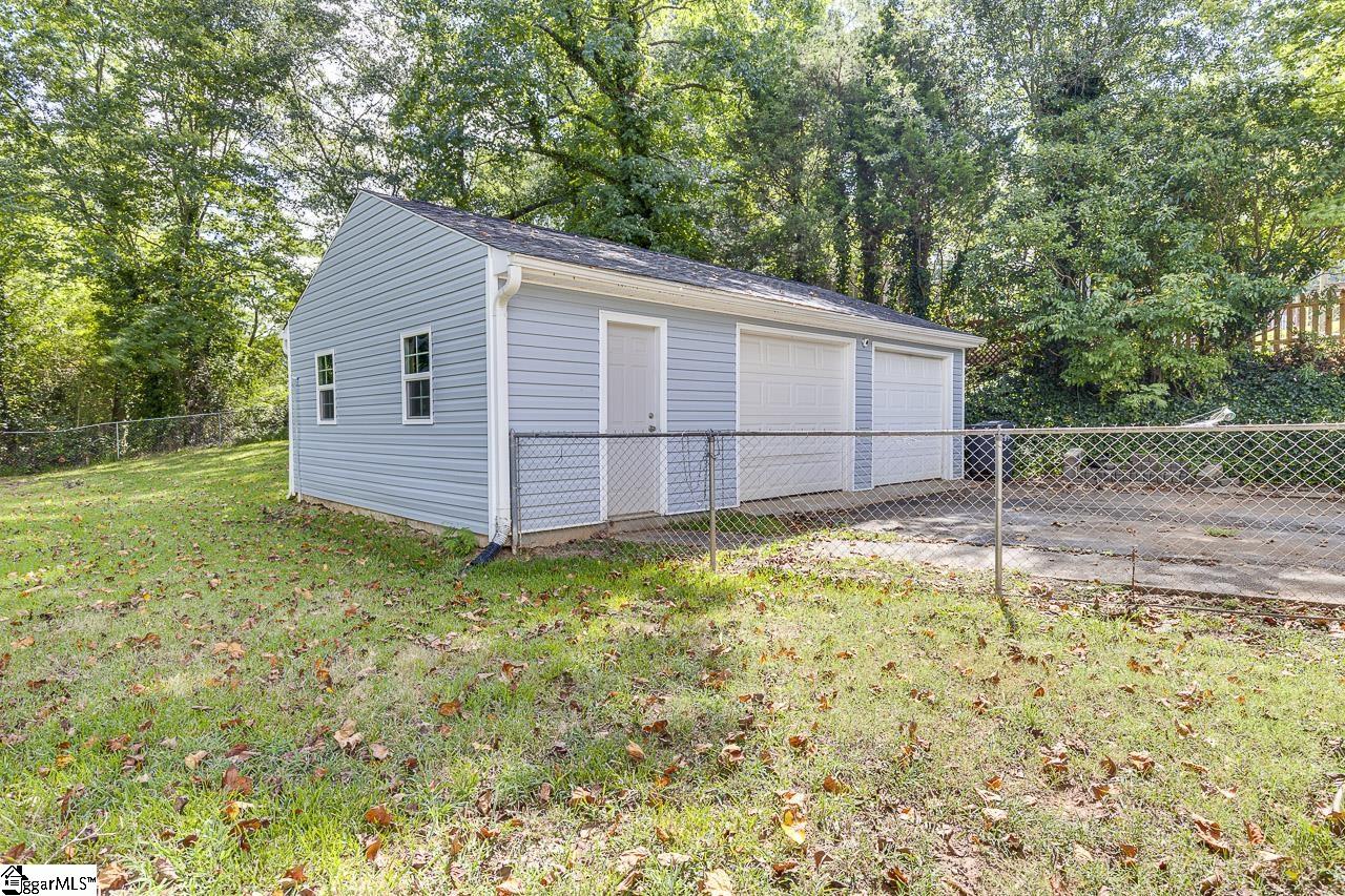 124 Hilltop Drive Travelers Rest, SC 29690