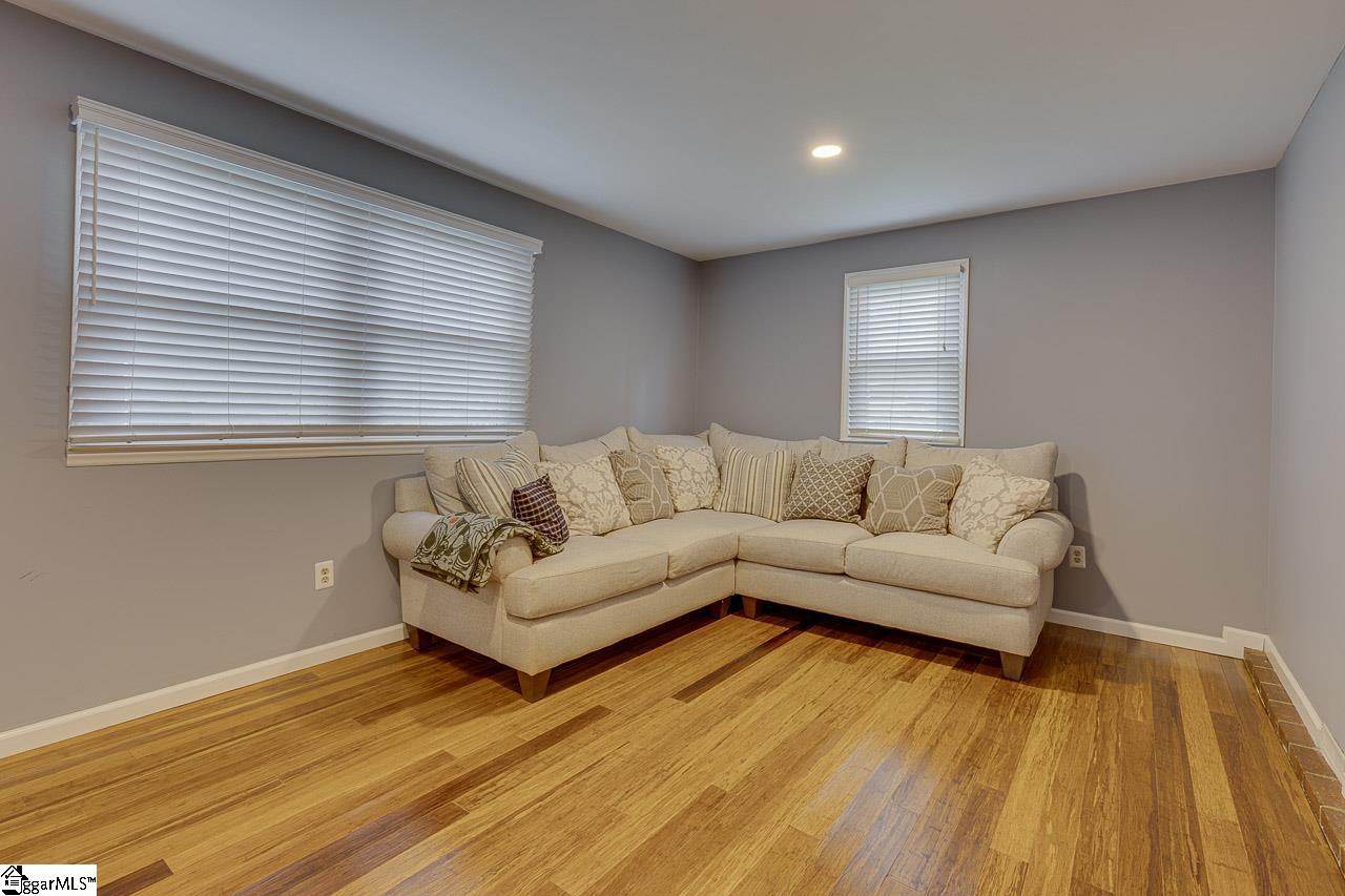 124 Hilltop Drive Travelers Rest, SC 29690