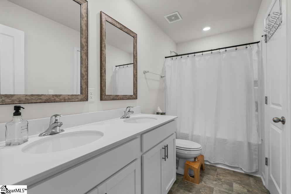 210 Bayridge Road Simpsonville, SC 29680