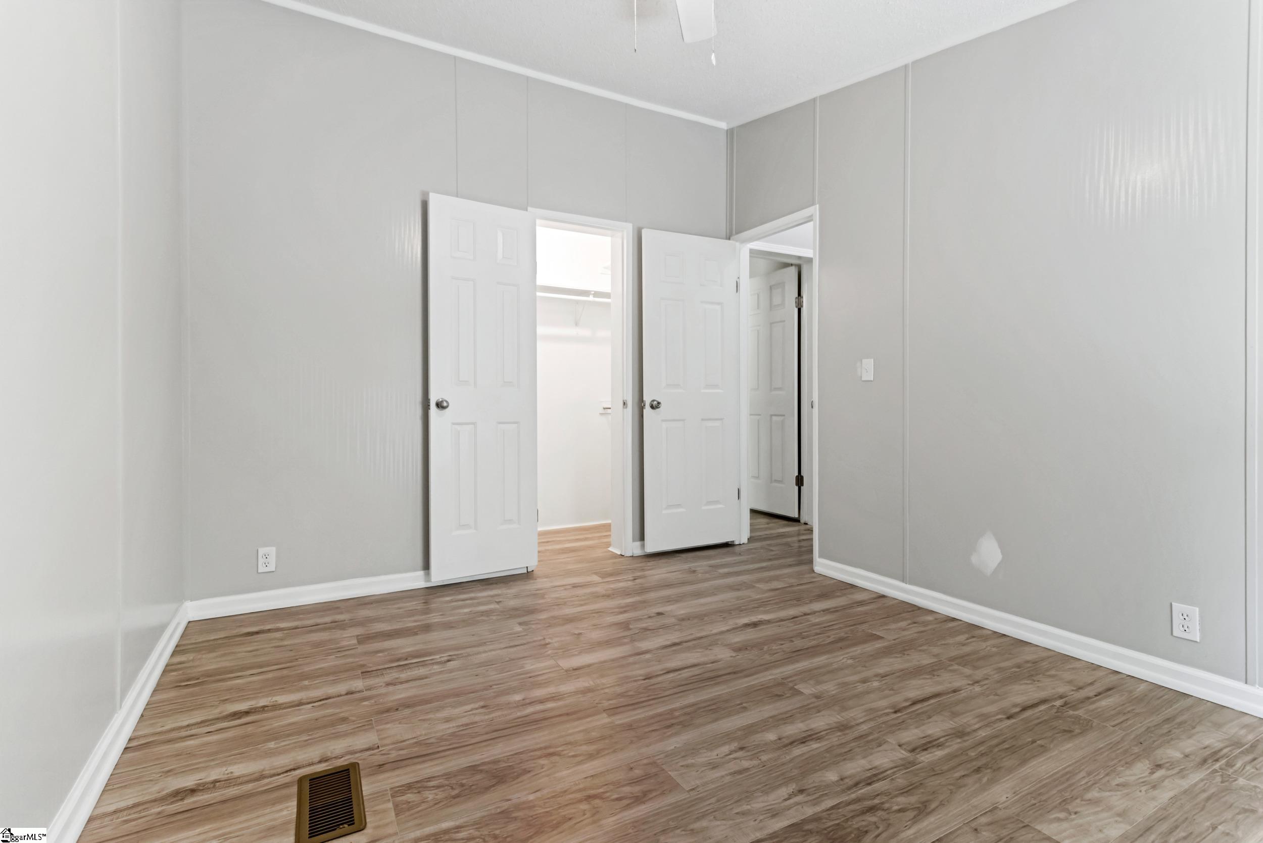 1298 Mordeci Mountain Road Gray Court, SC 29645