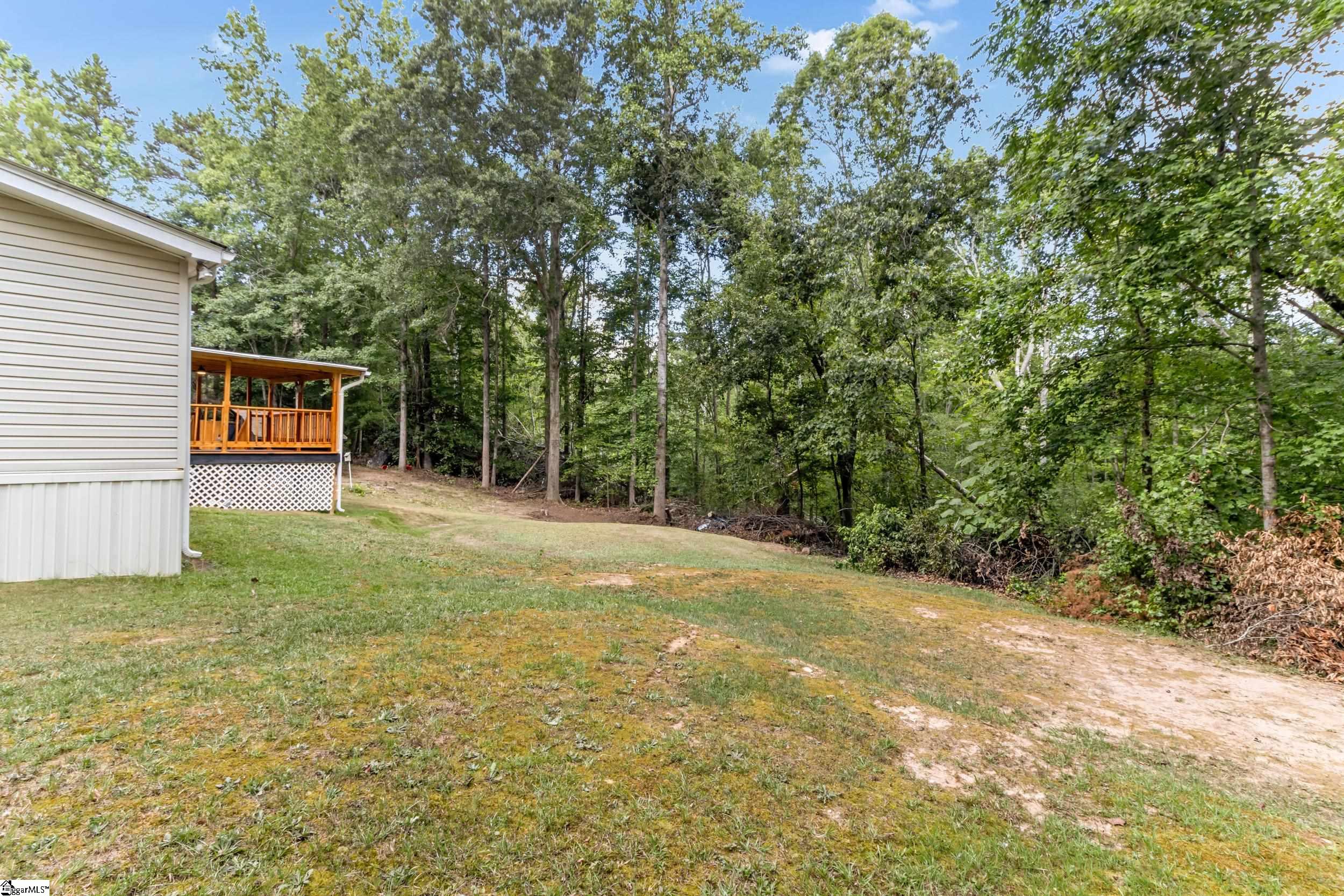 1298 Mordeci Mountain Road Gray Court, SC 29645