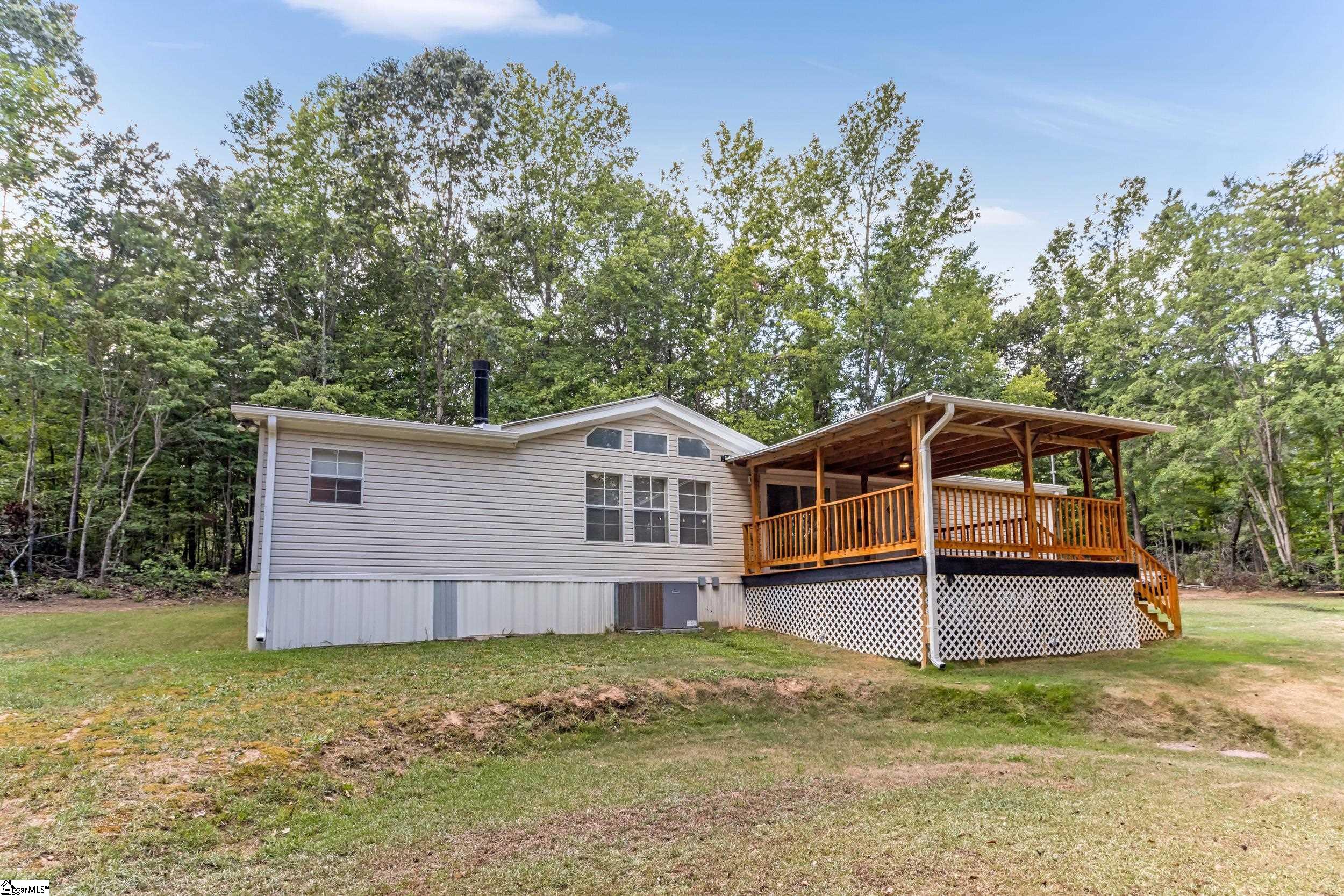 1298 Mordeci Mountain Road Gray Court, SC 29645