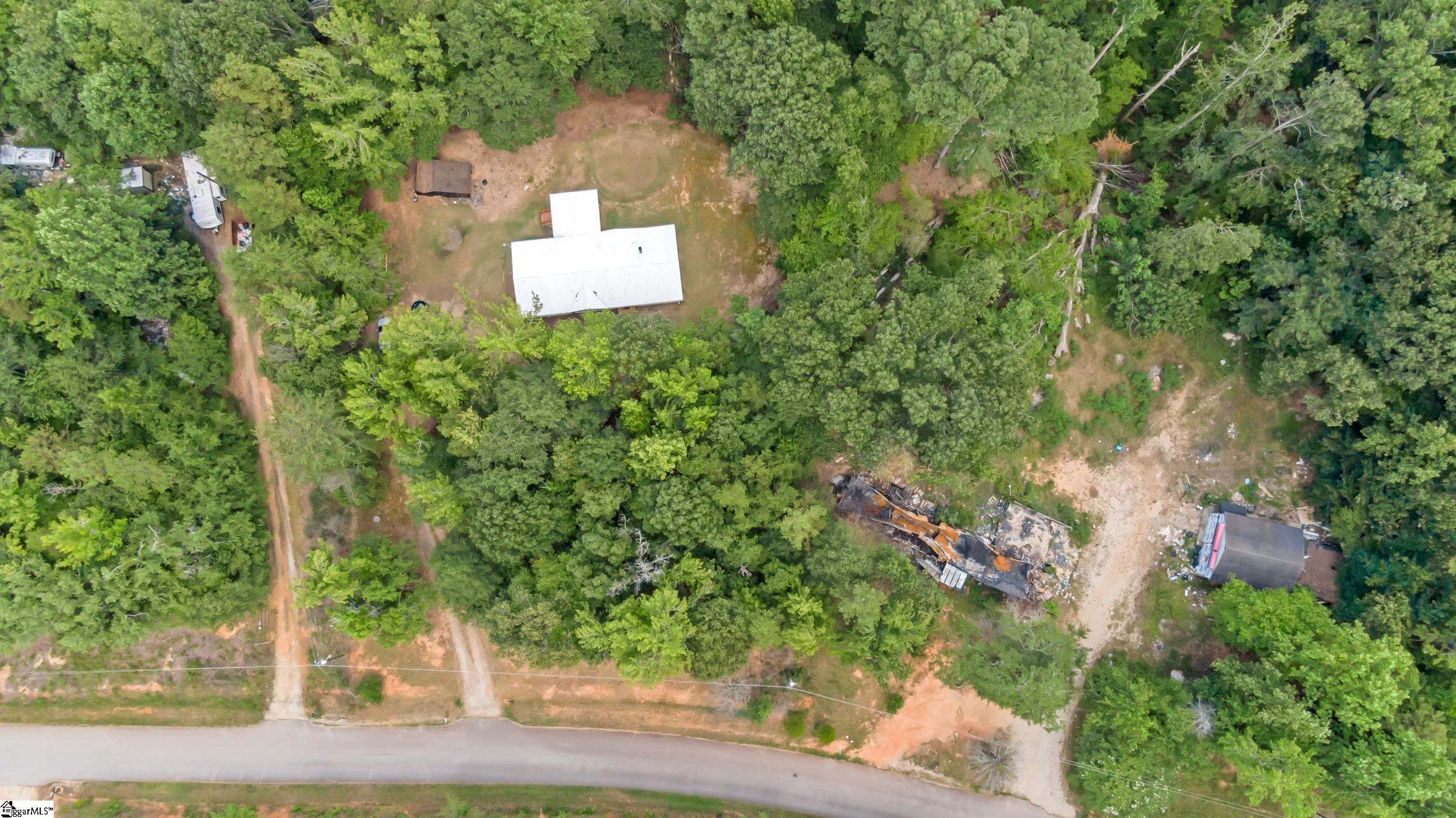 1298 Mordeci Mountain Road Gray Court, SC 29645