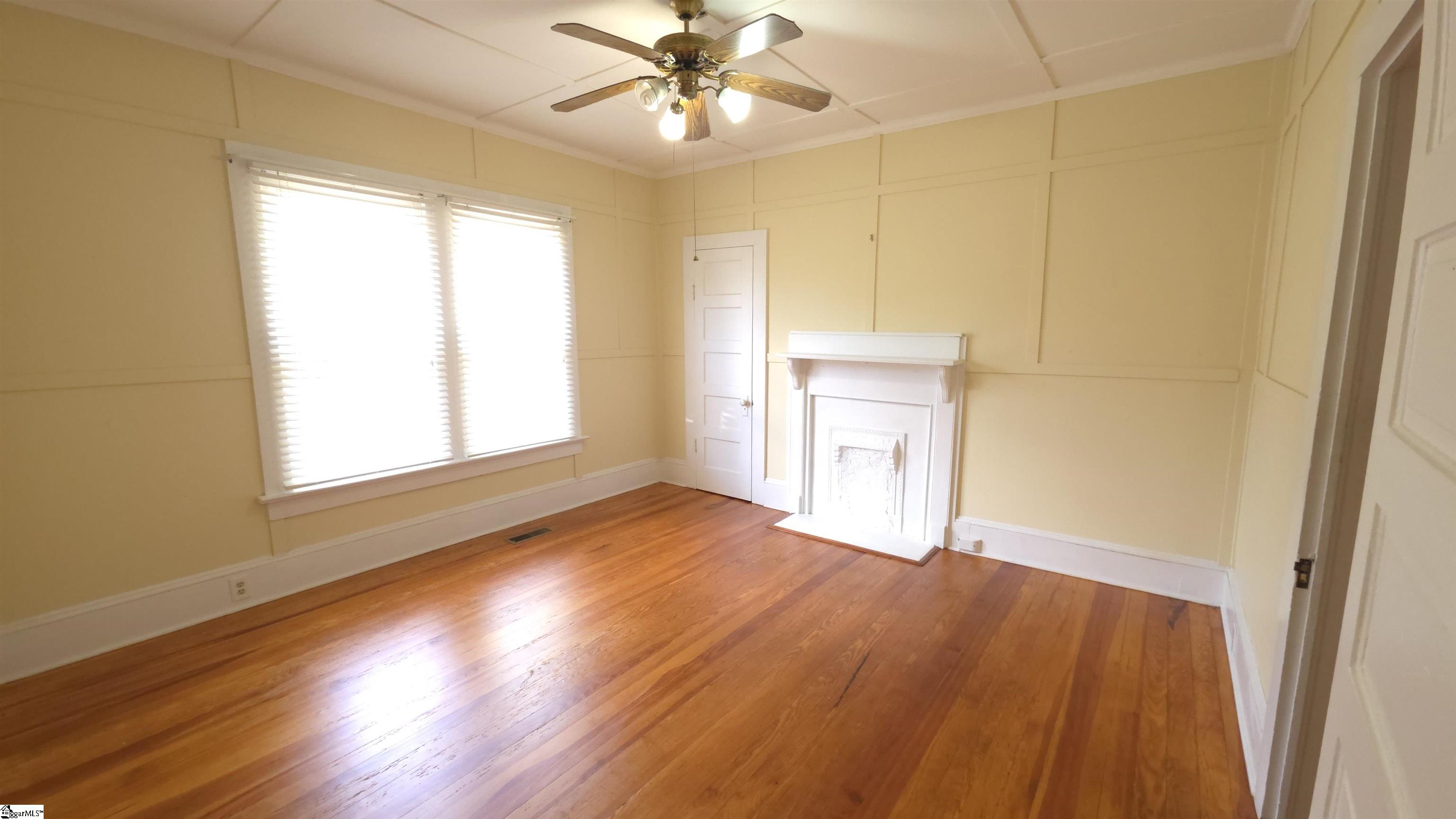 102 Wardlaw Street Abbeville, SC 29620