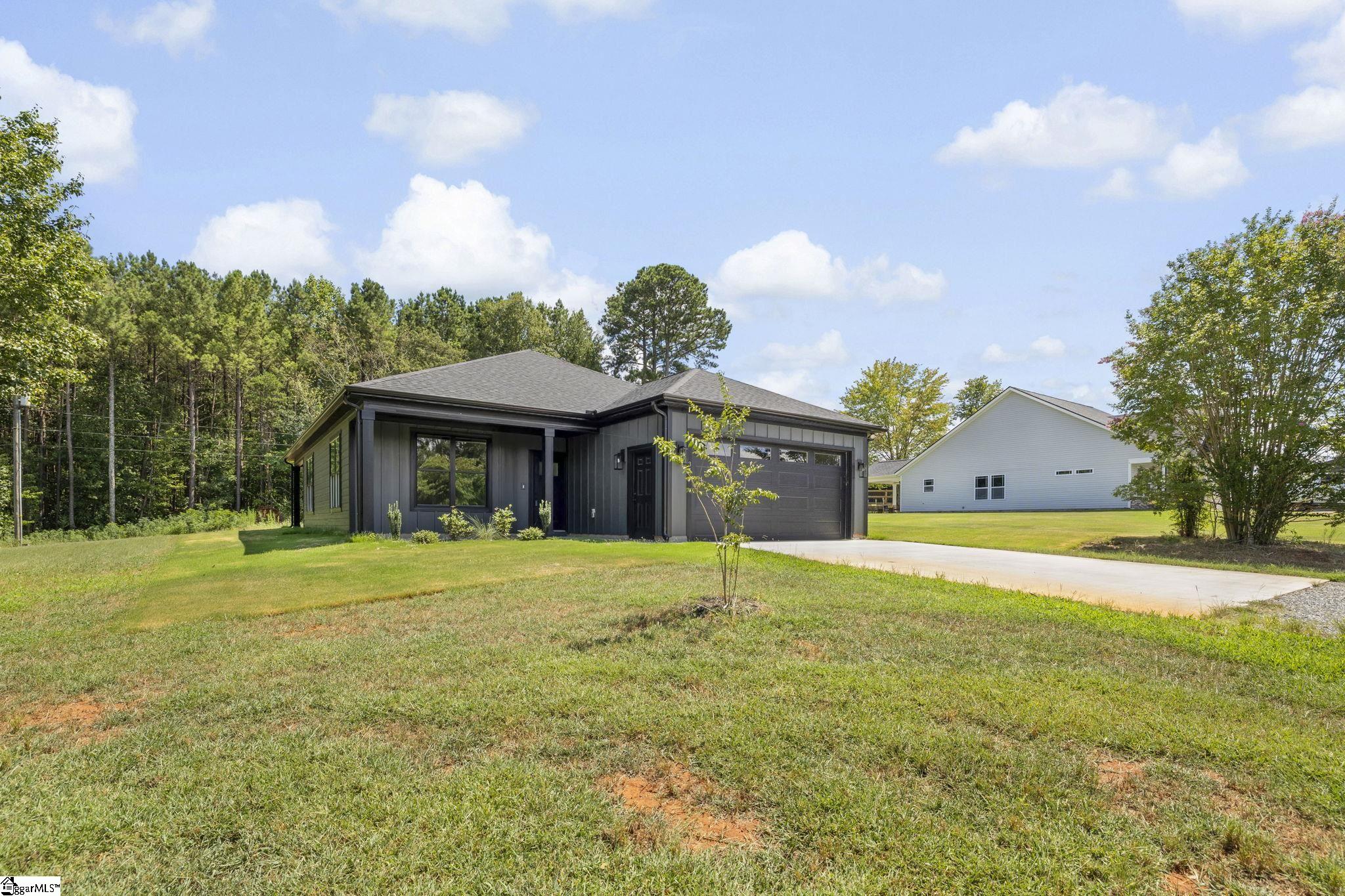 351 Scenic Avenue Campobello, SC 29322