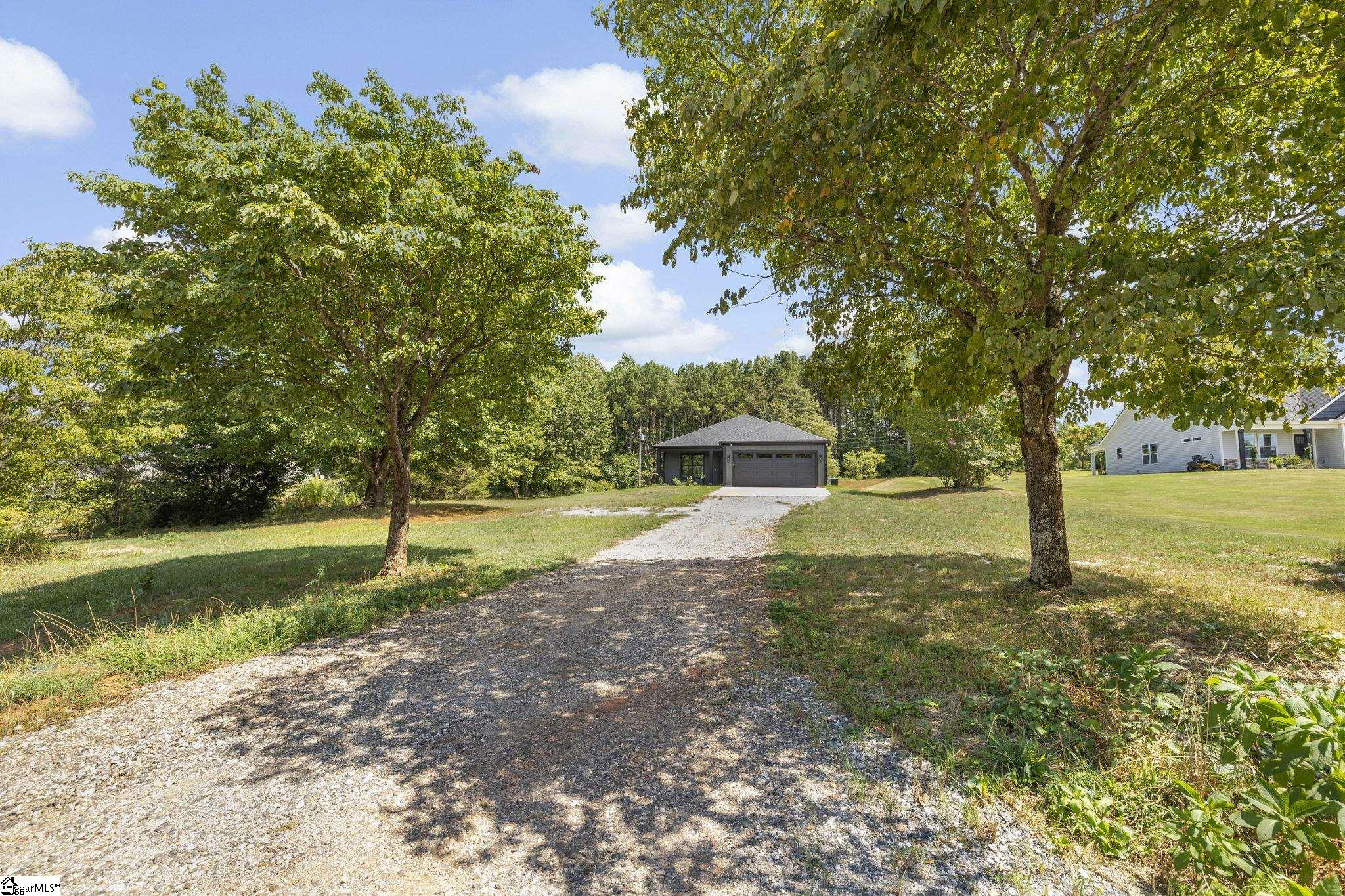 351 Scenic Avenue Campobello, SC 29322