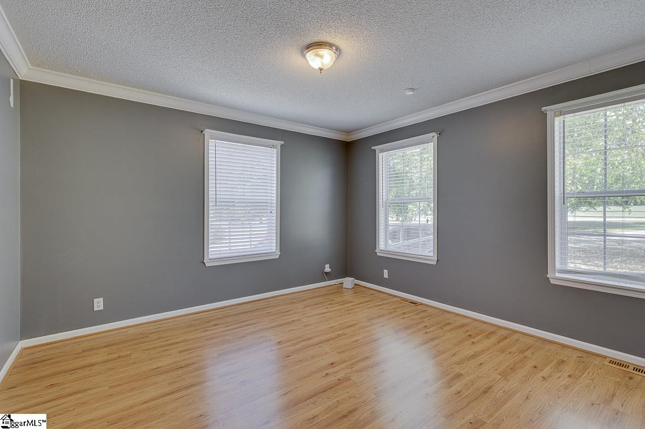 1139 Wright School Road Belton, SC 29627