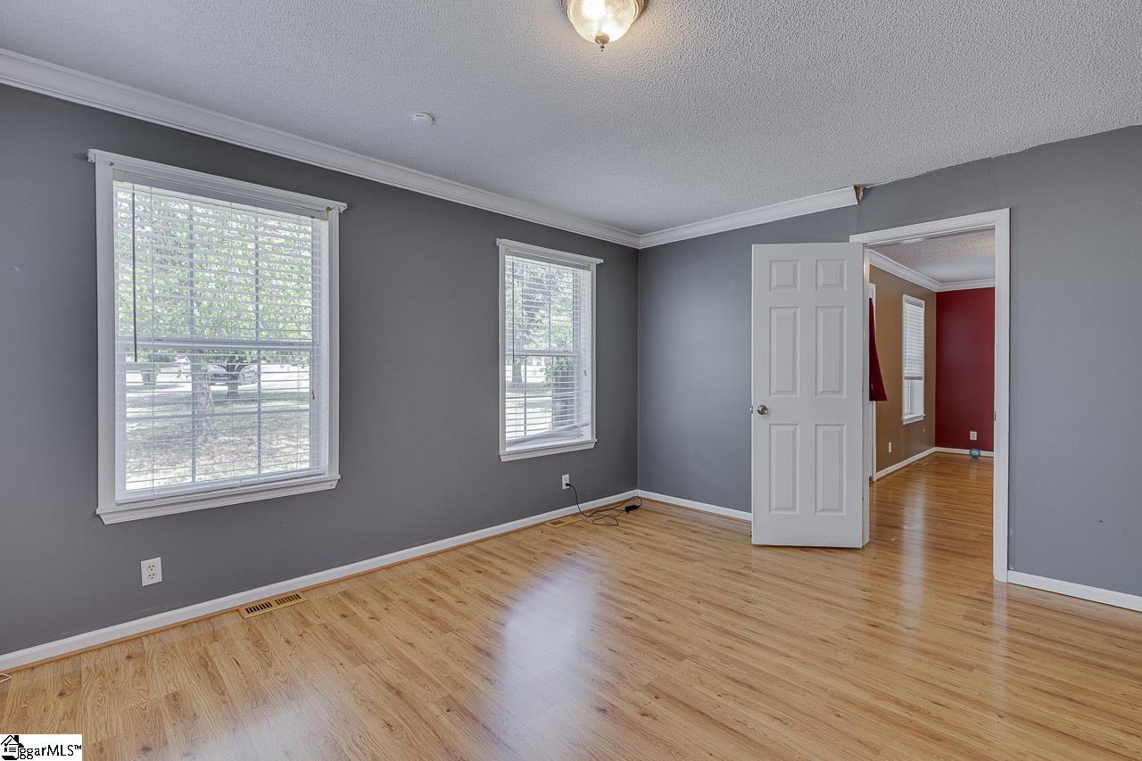 1139 Wright School Road Belton, SC 29627