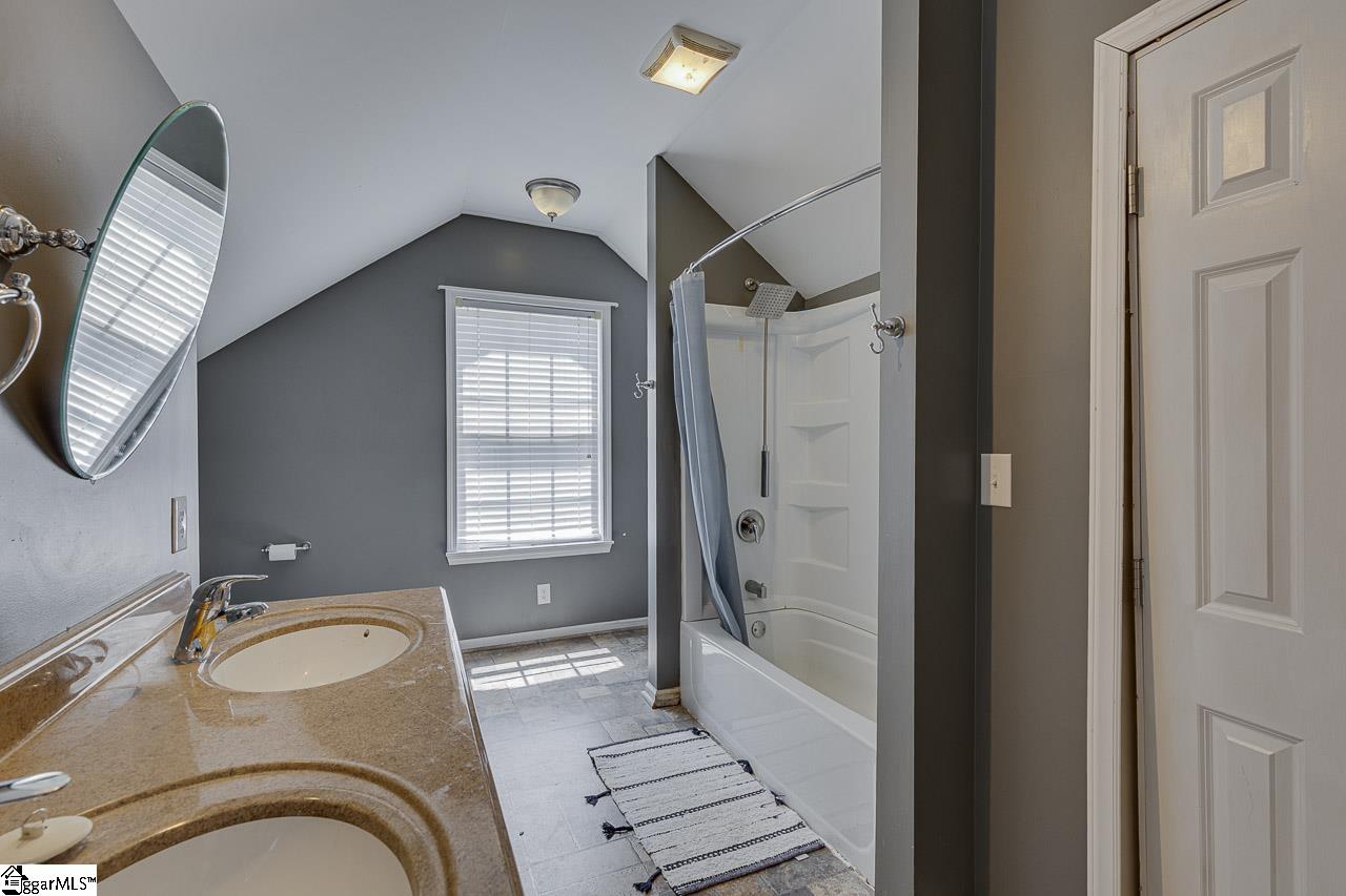 1139 Wright School Road Belton, SC 29627