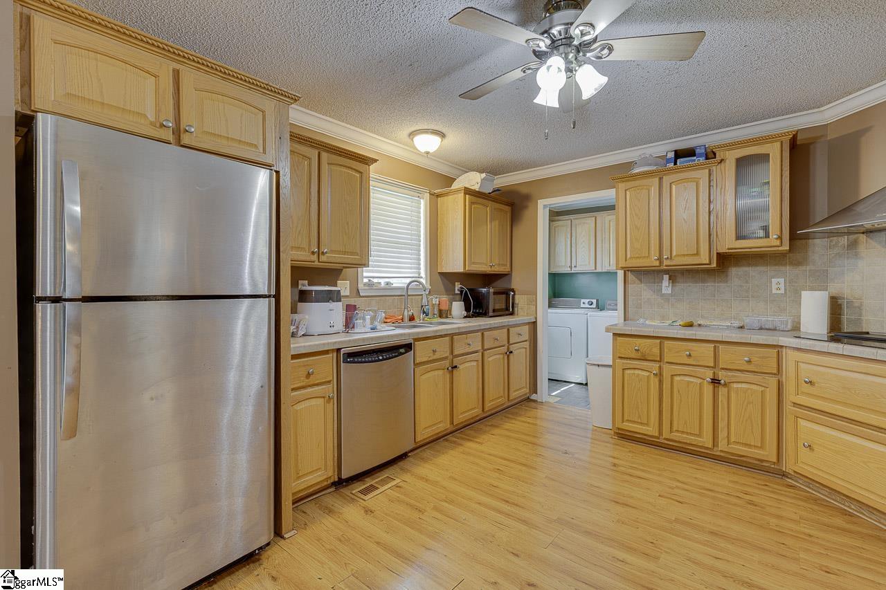 1139 Wright School Road Belton, SC 29627