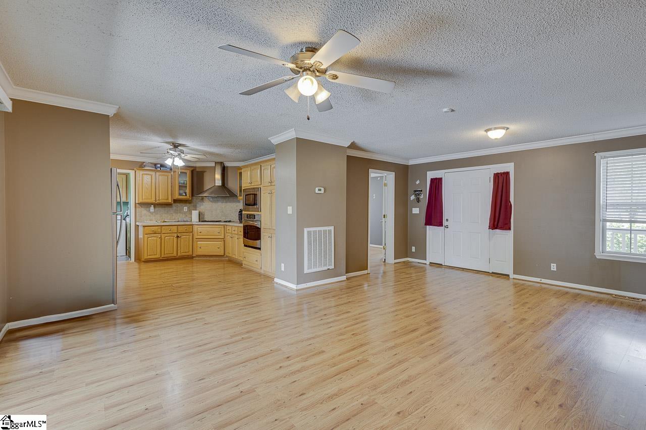 1139 Wright School Road Belton, SC 29627