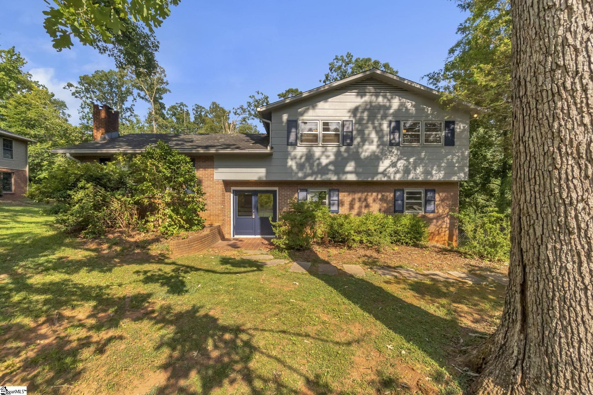 149 Russell Street Spartanburg, SC 29307