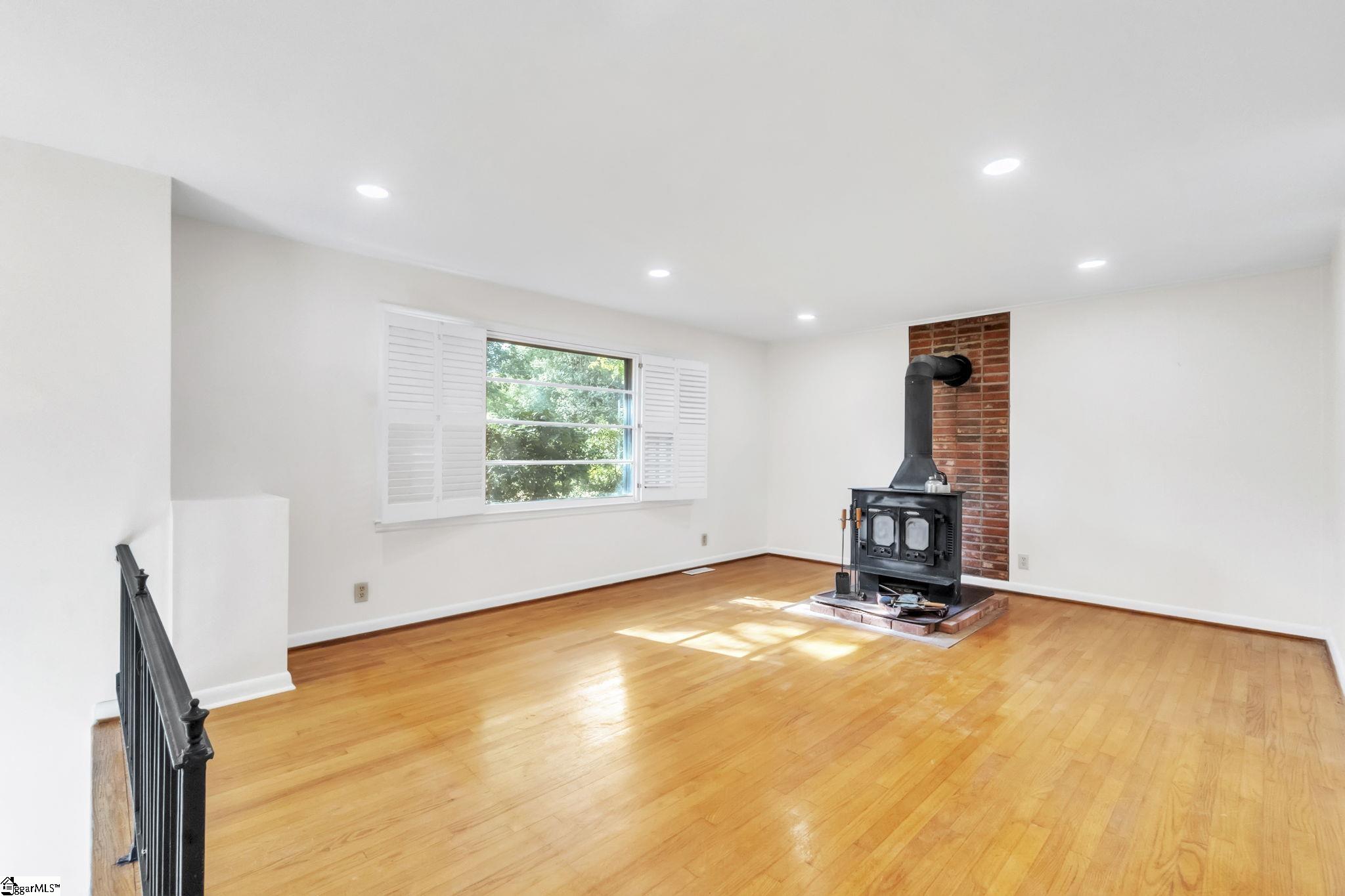 149 Russell Street Spartanburg, SC 29307