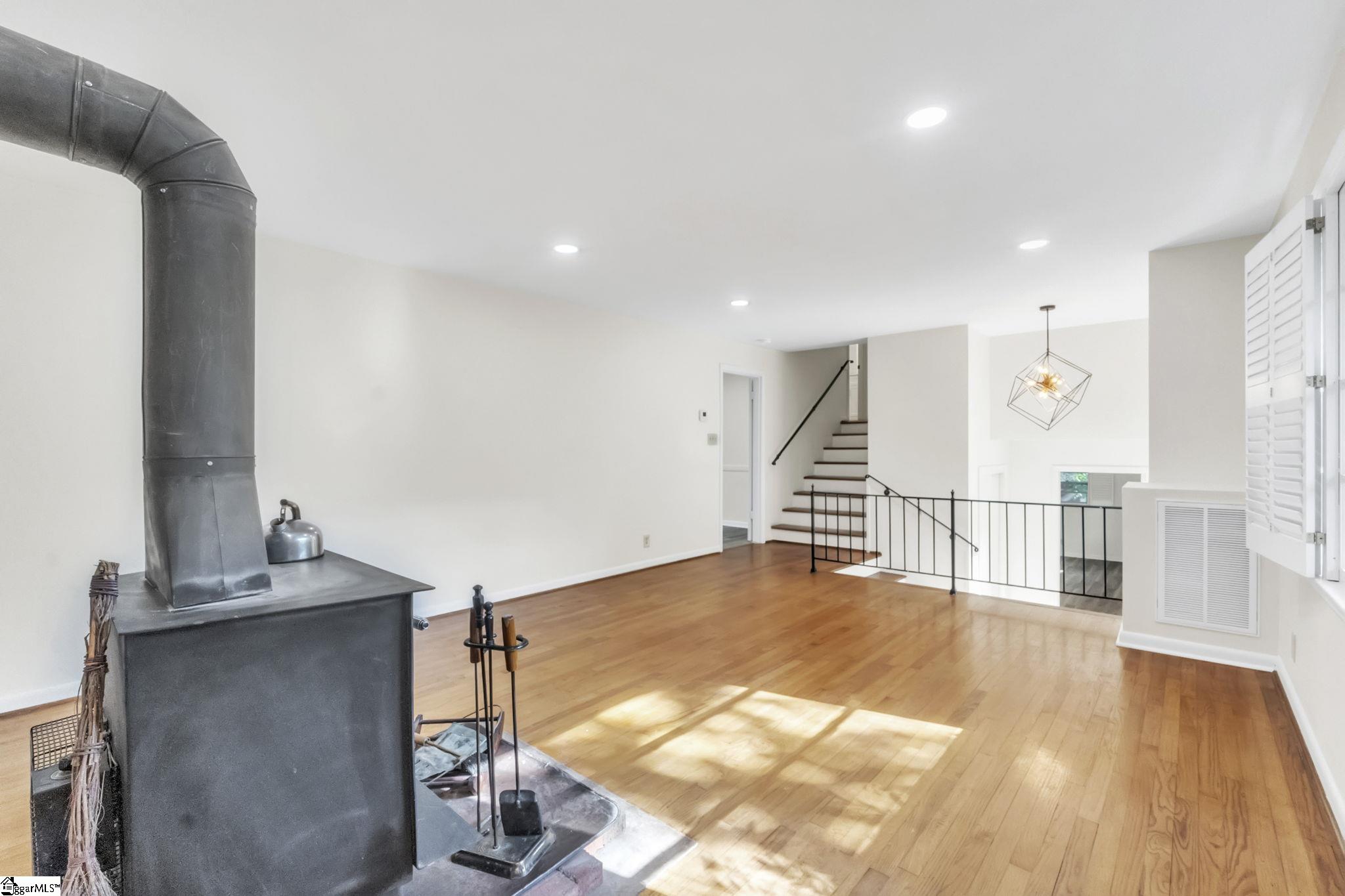 149 Russell Street Spartanburg, SC 29307