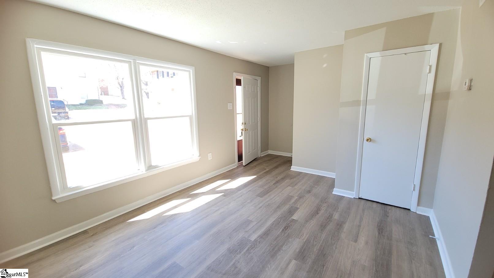 6526 White Horse Road Greenville, SC 29611