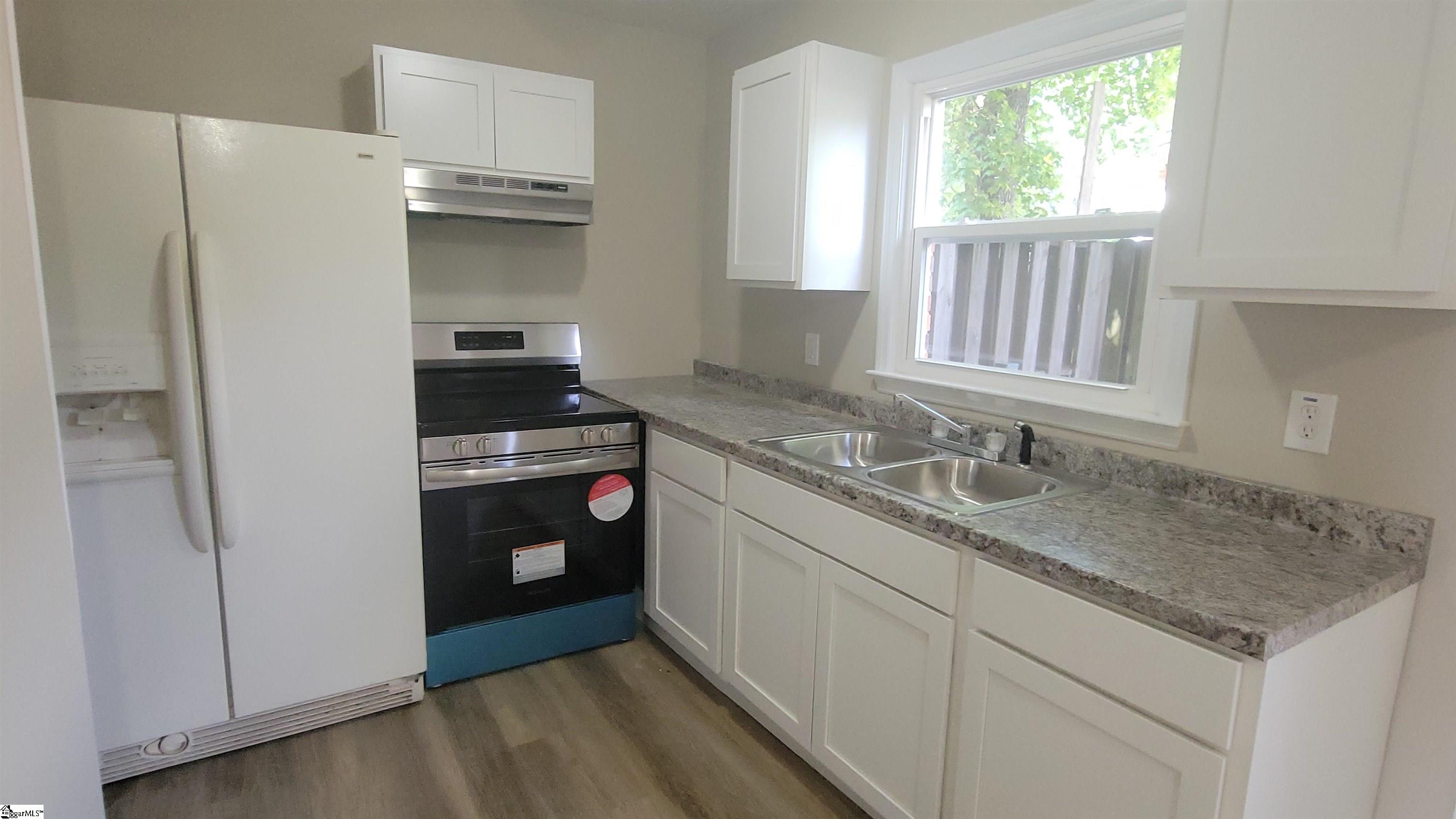 6526 White Horse Road Greenville, SC 29611