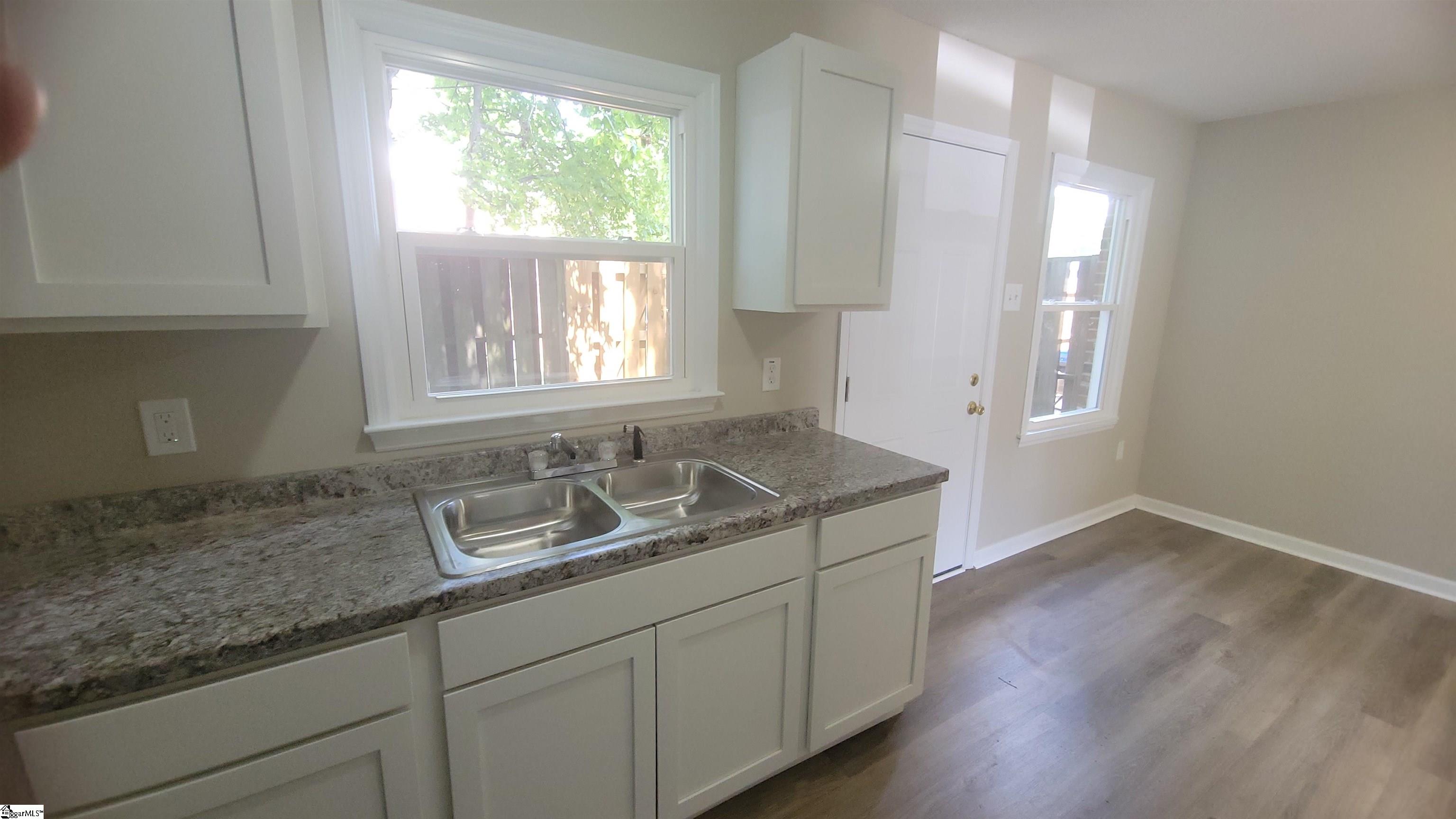 6526 White Horse Road Greenville, SC 29611