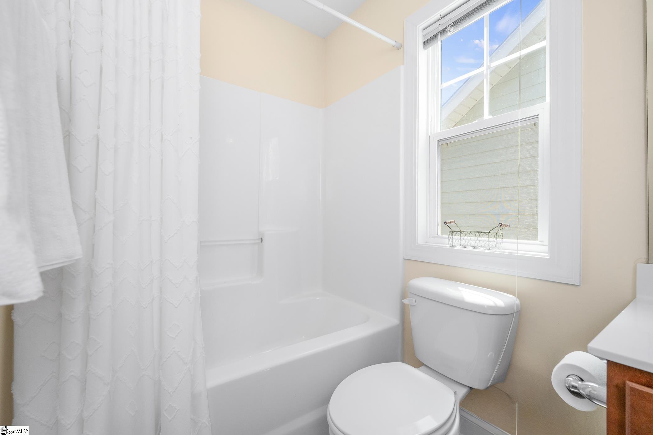 216 Meritage Street Greer, SC 29651